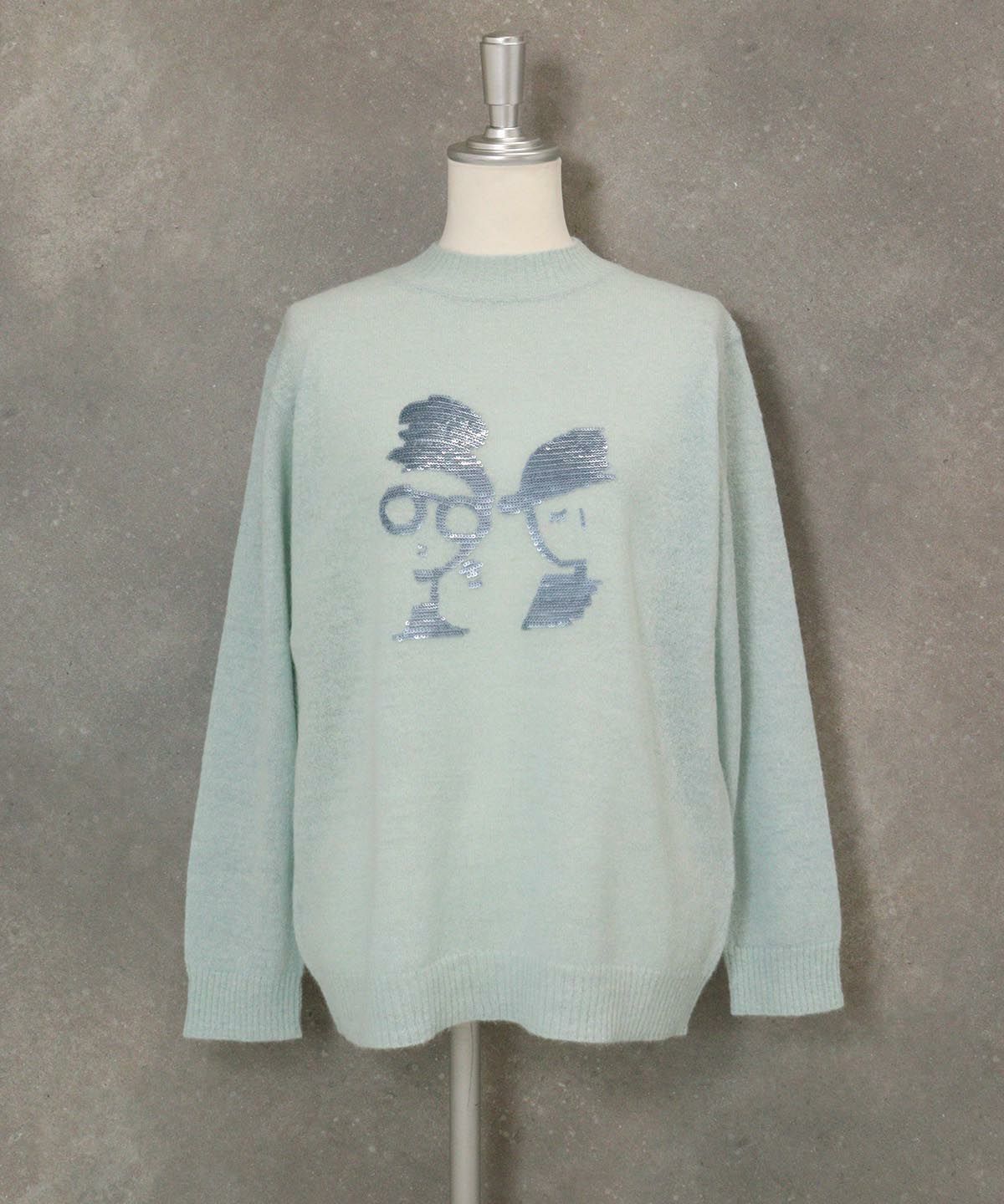 アルパカ混スパンコール刺繍ニット（ライトブルー）