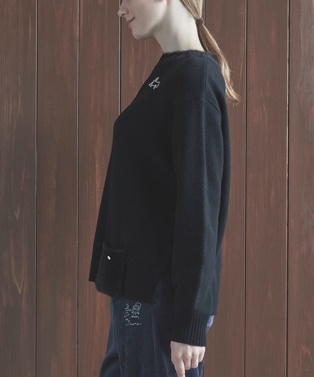 モデル着用画像（ブラック）