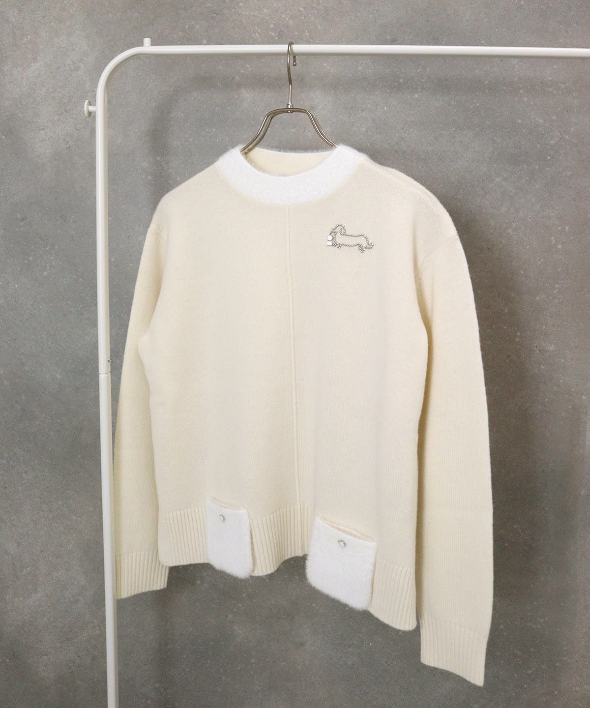 フェザーポケットウール混ニット（ホワイト）