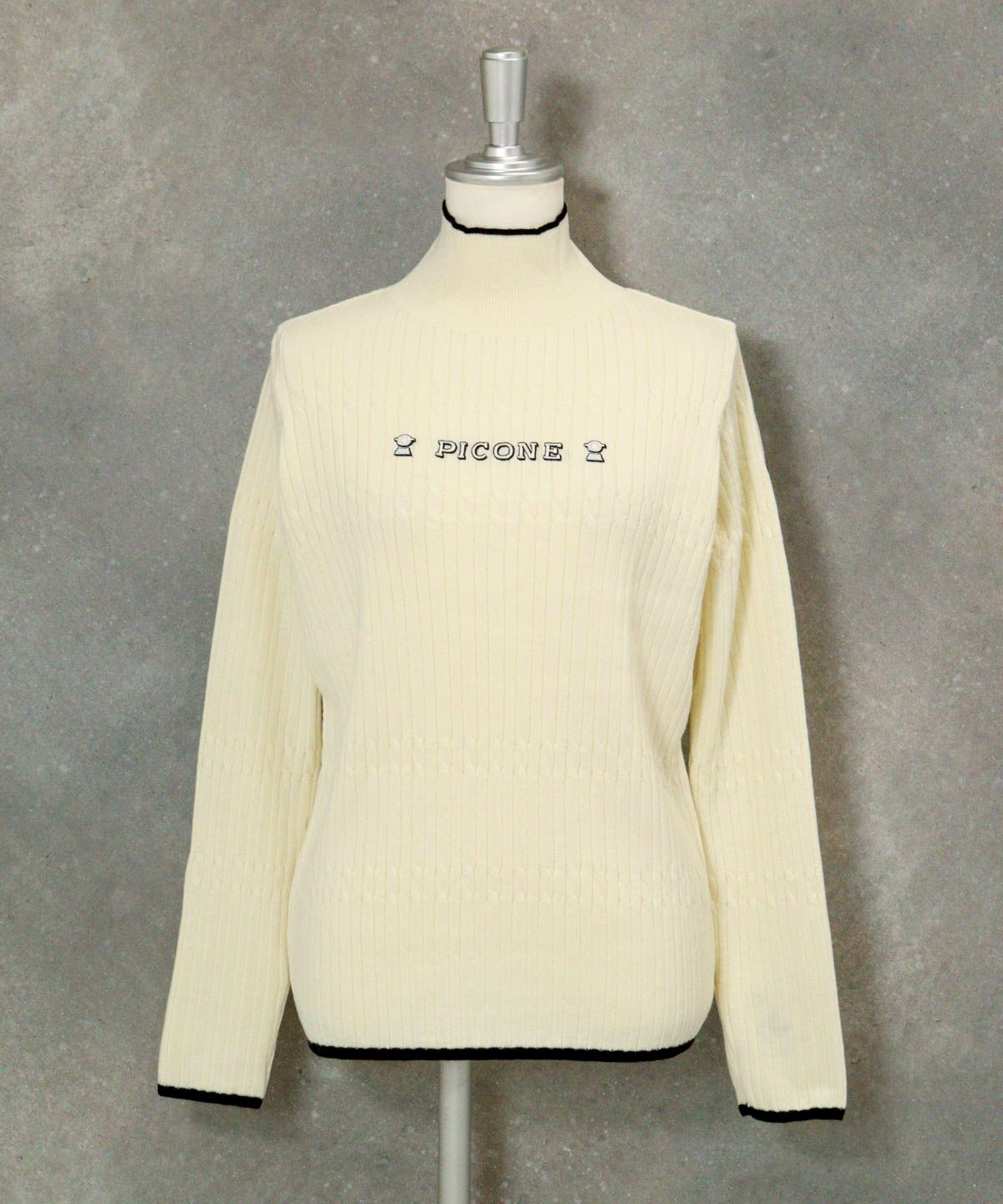 リブケーブルハイネックニット（ホワイト）