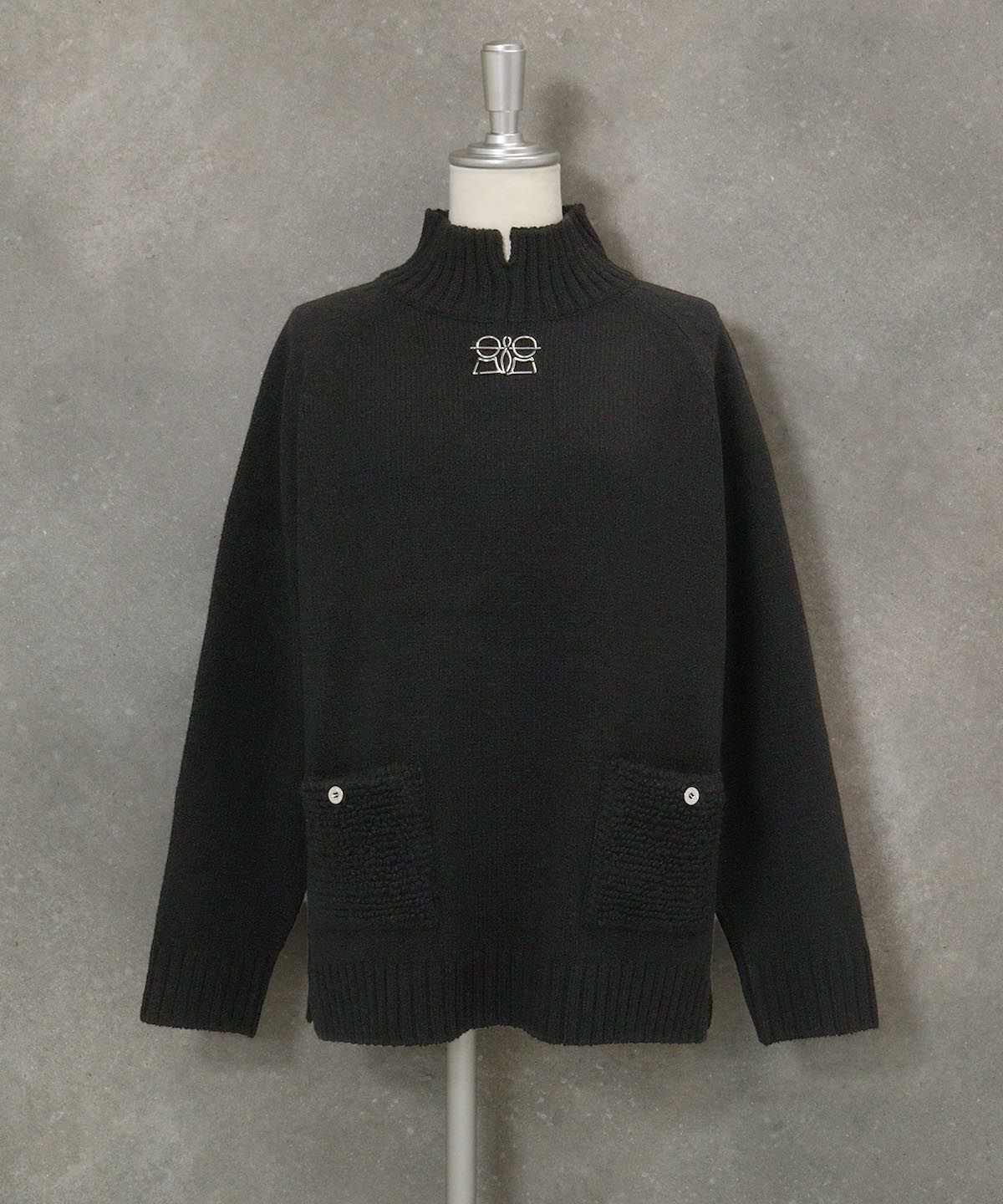 ウール混パイル風ポケットニット（ブラック）