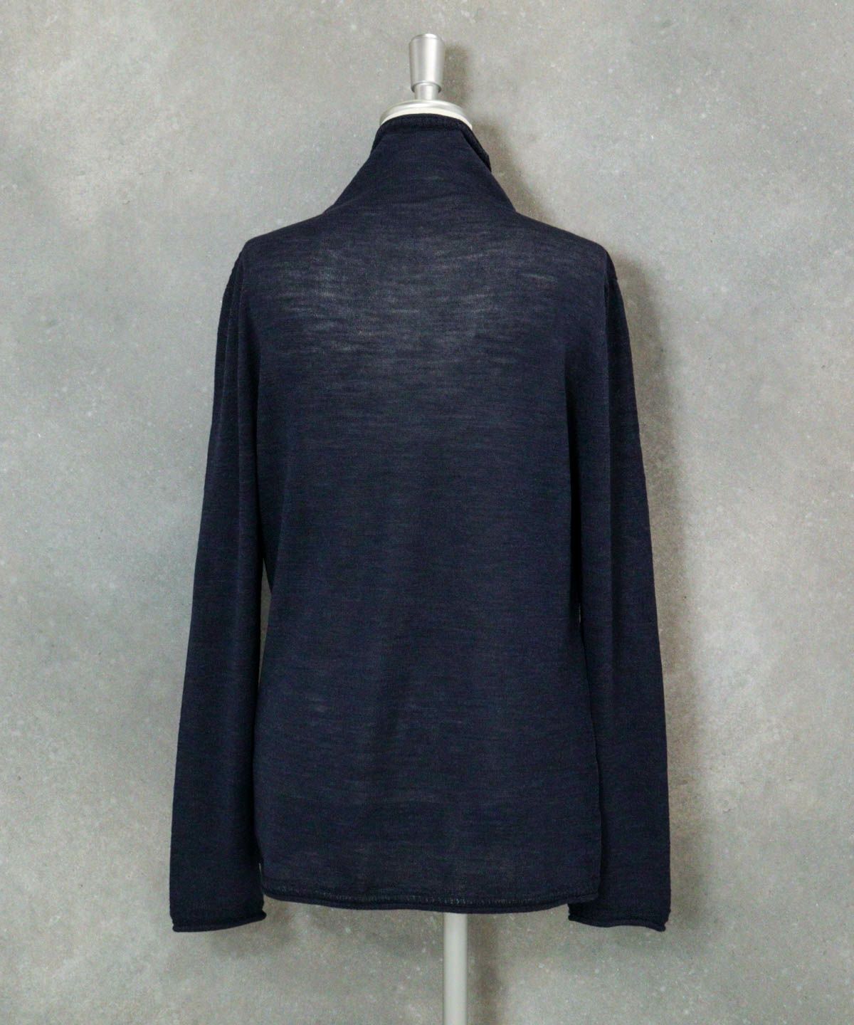 ウール100％ホールガーメントニット後（ネイビー）