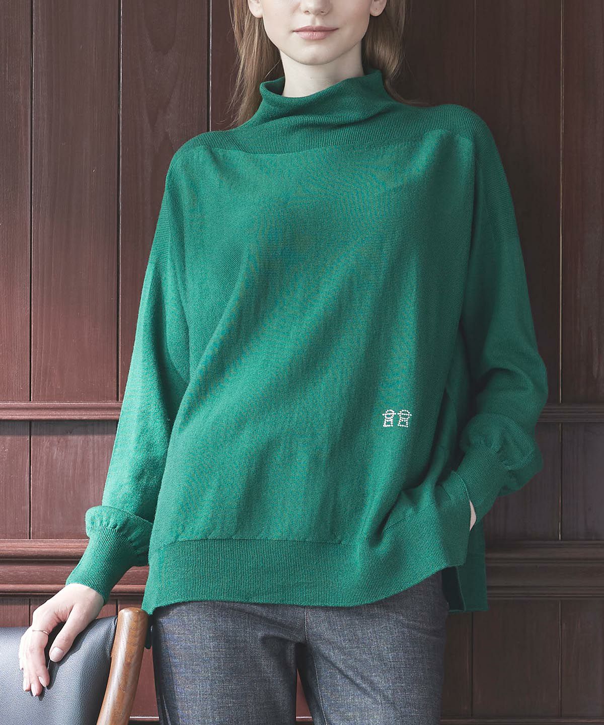 モデル着用画像（グリーン）