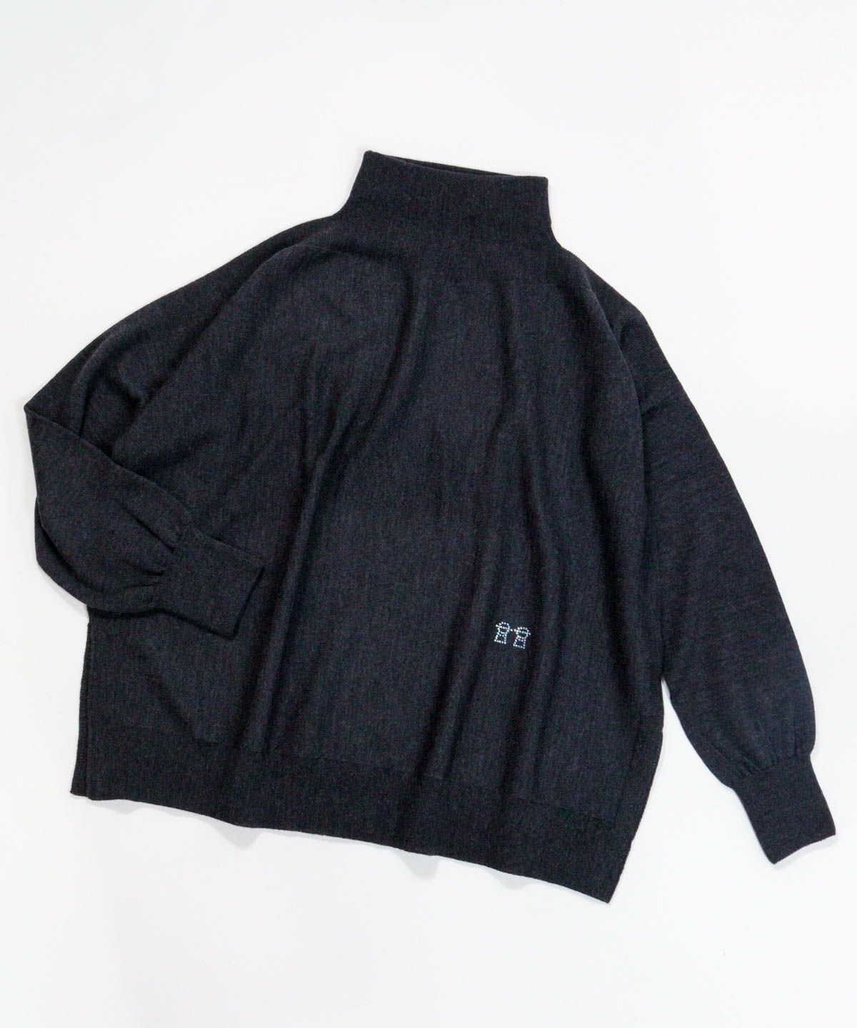 ウール100％ポイントストーンニット（グレー）