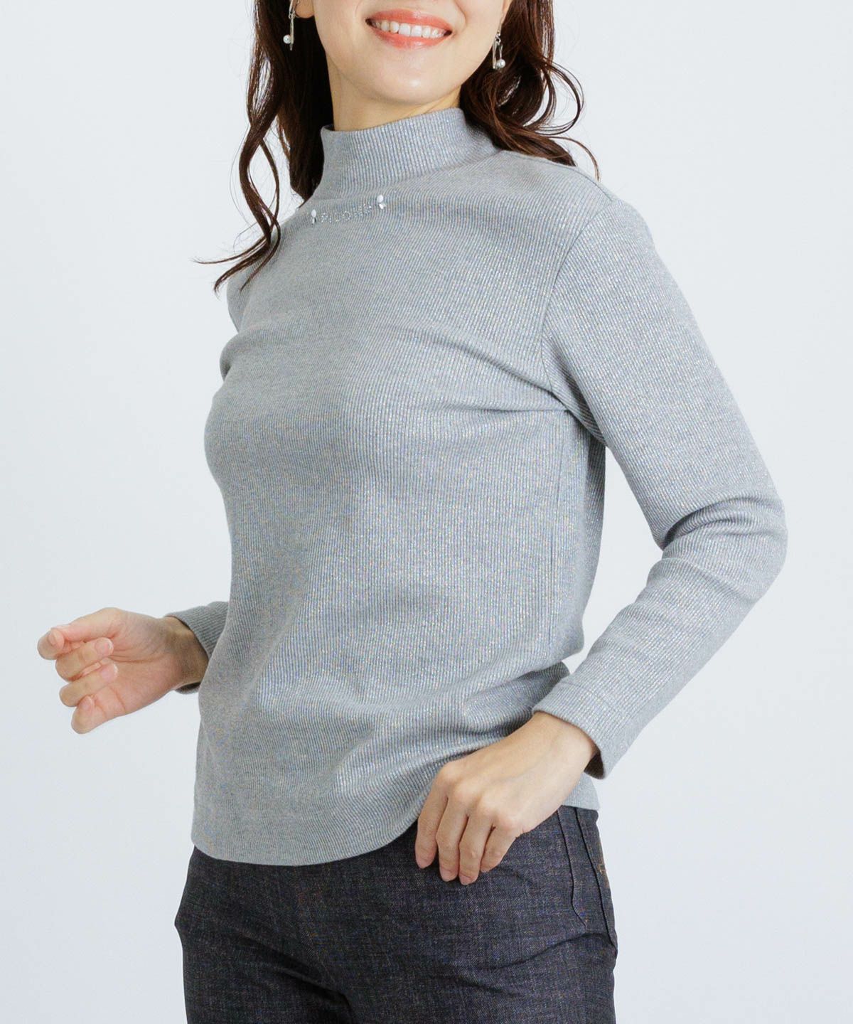 モデル着用画像（グレー）