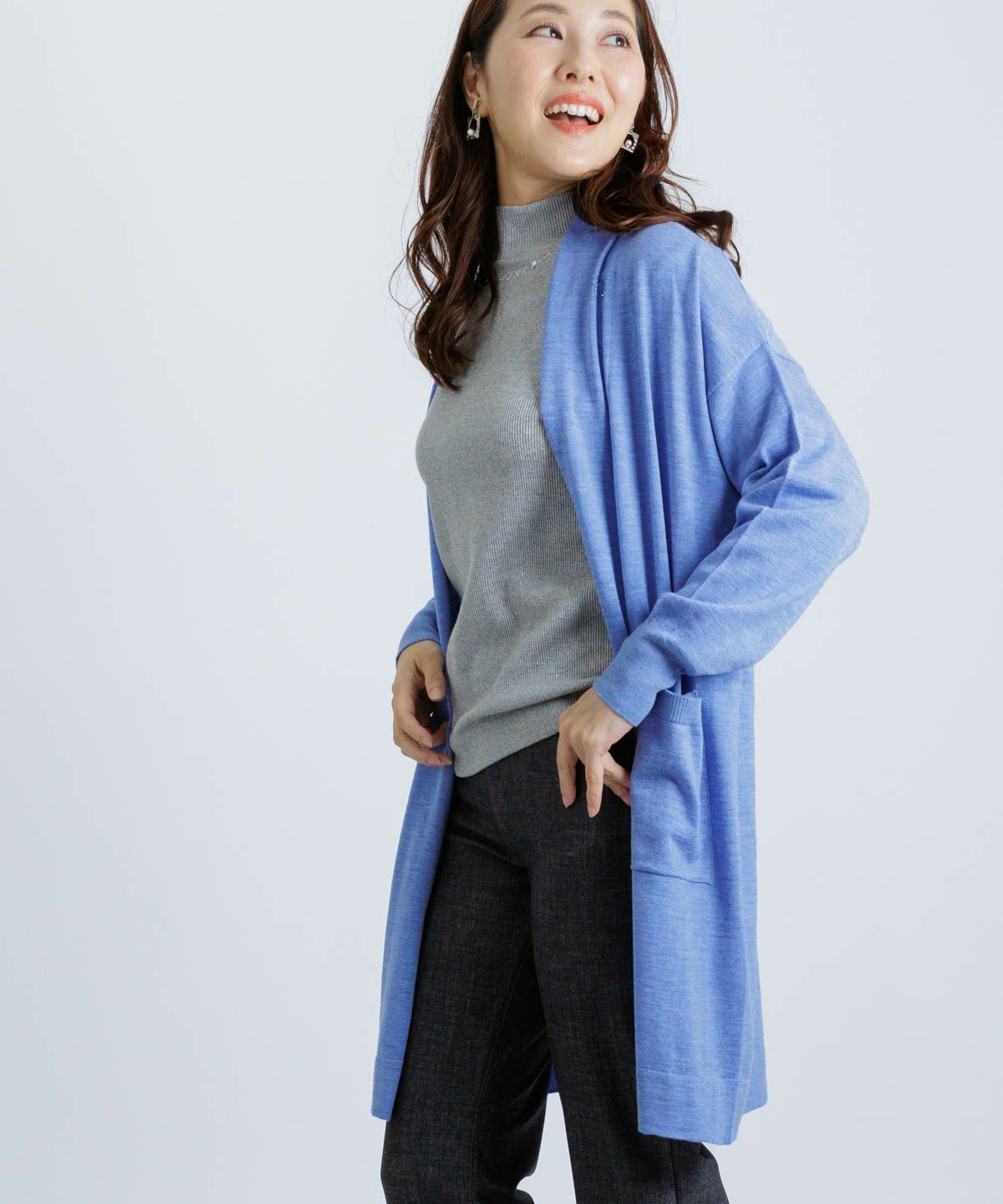 モデル着用画像（グレー）