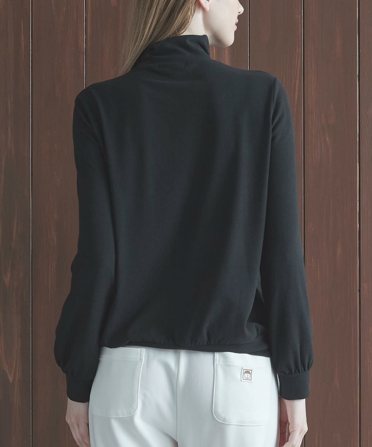 モデル着用画像(ブラック)