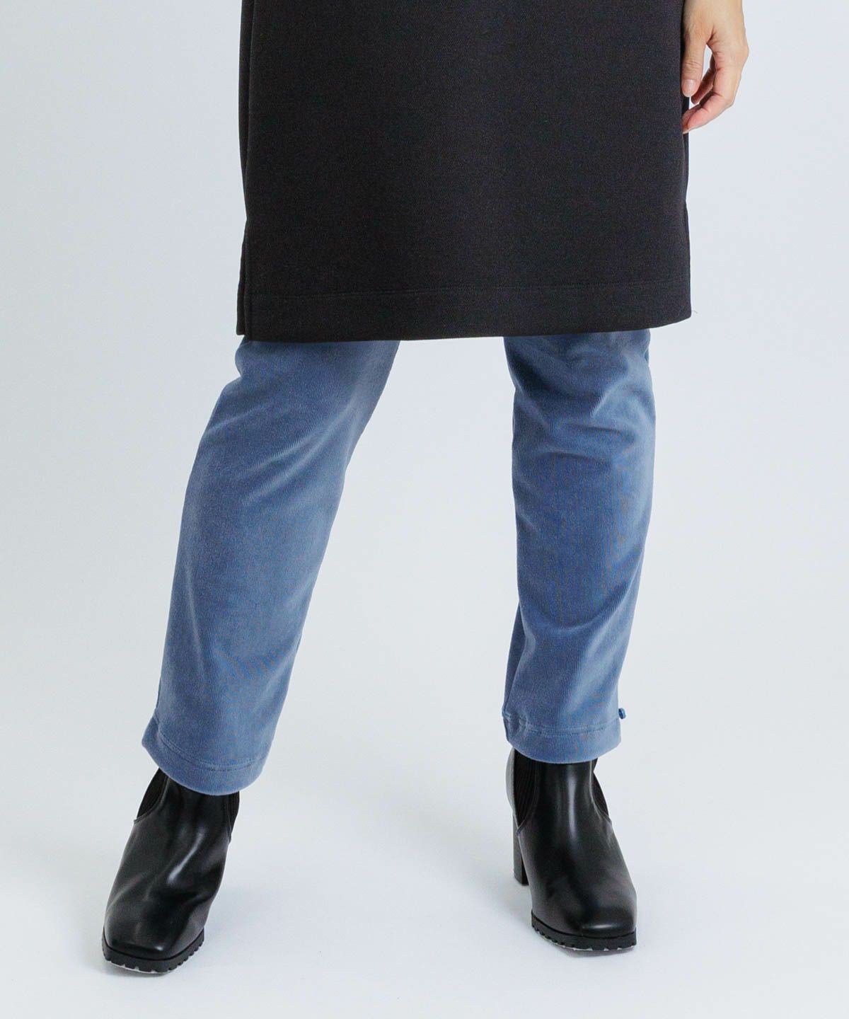 モデル着用画像(ライトブルー)