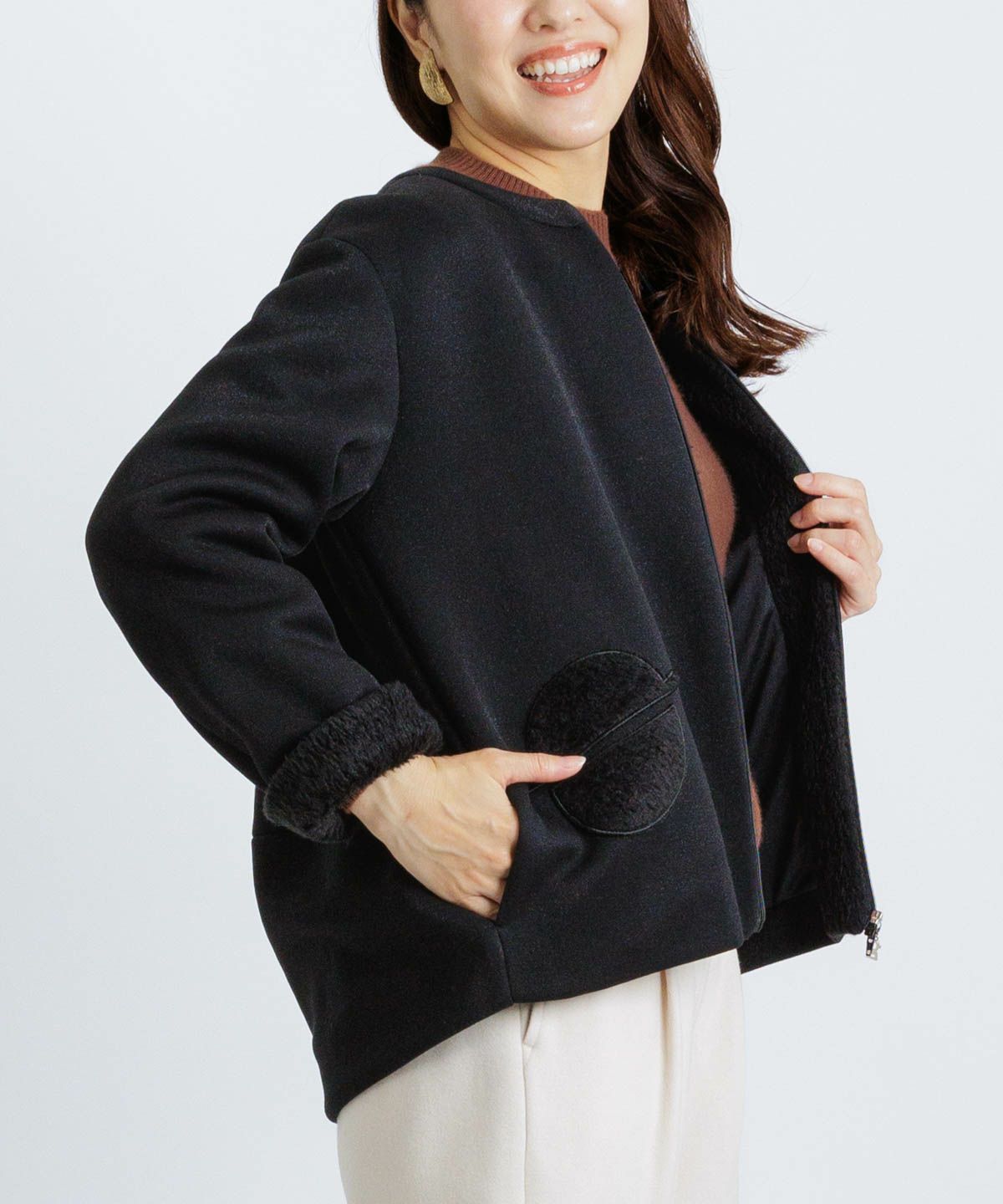 モデル着用画像(ブラック)