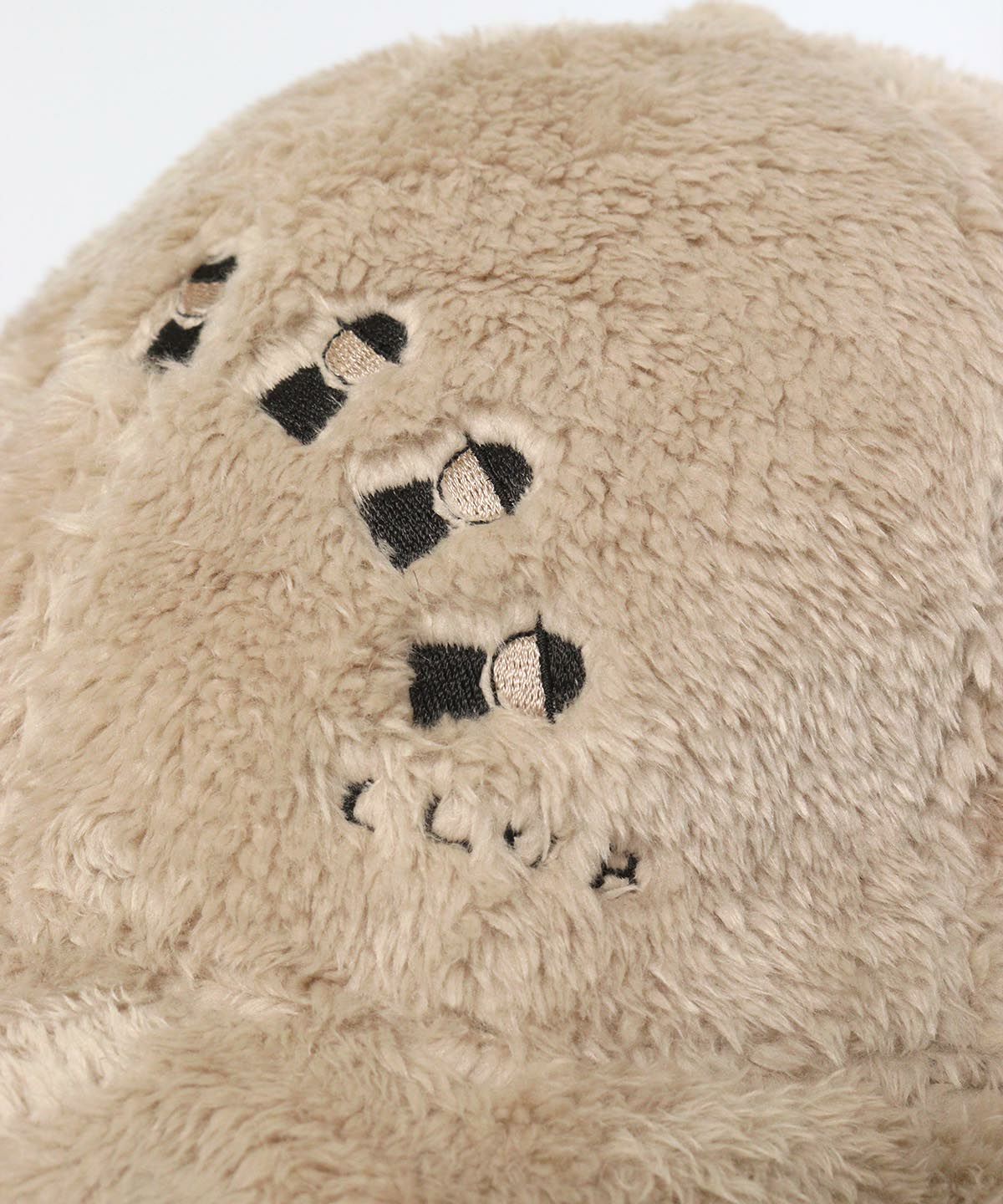 デザイン部分（ベージュ）