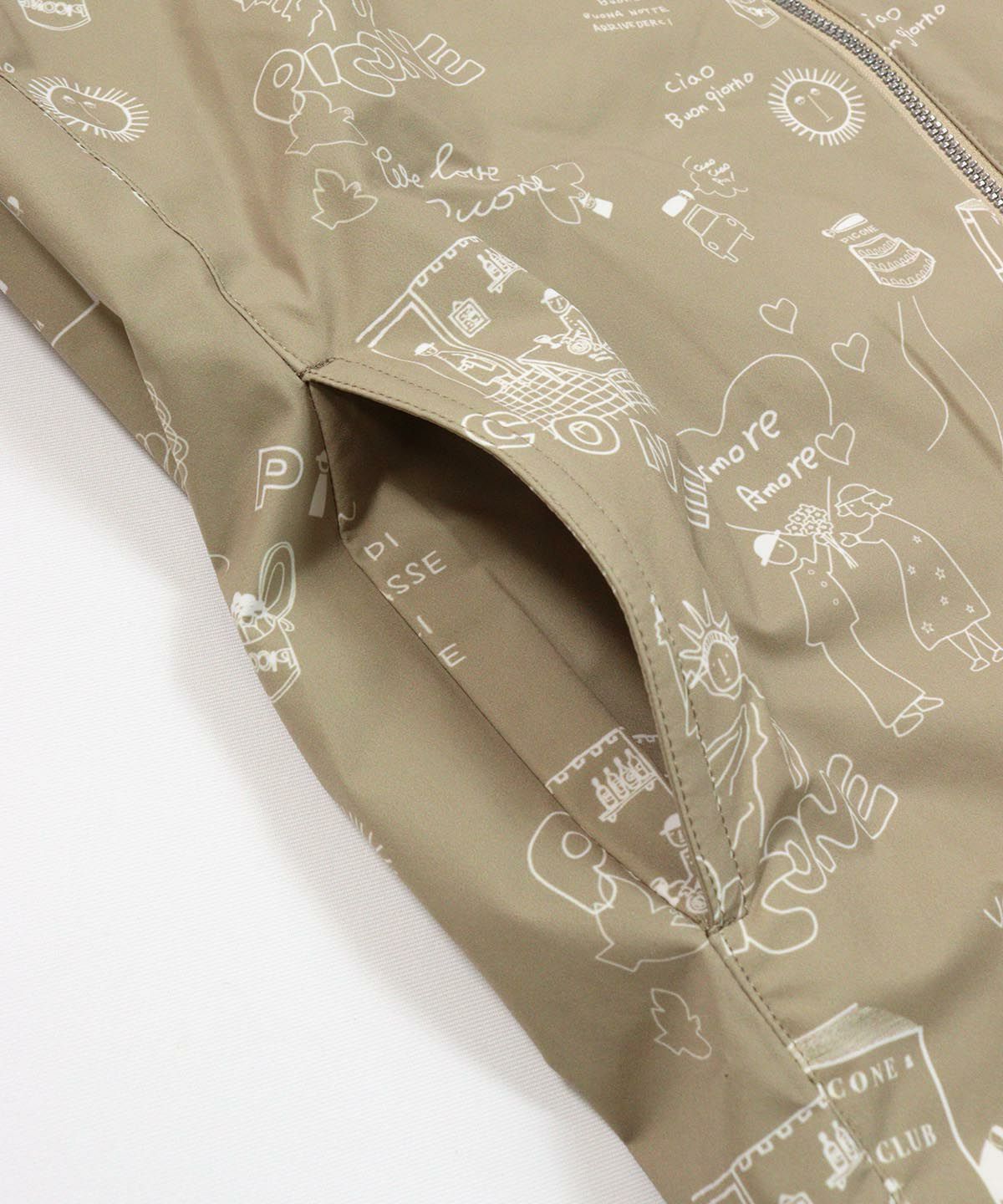 ポケット(ベージュ)