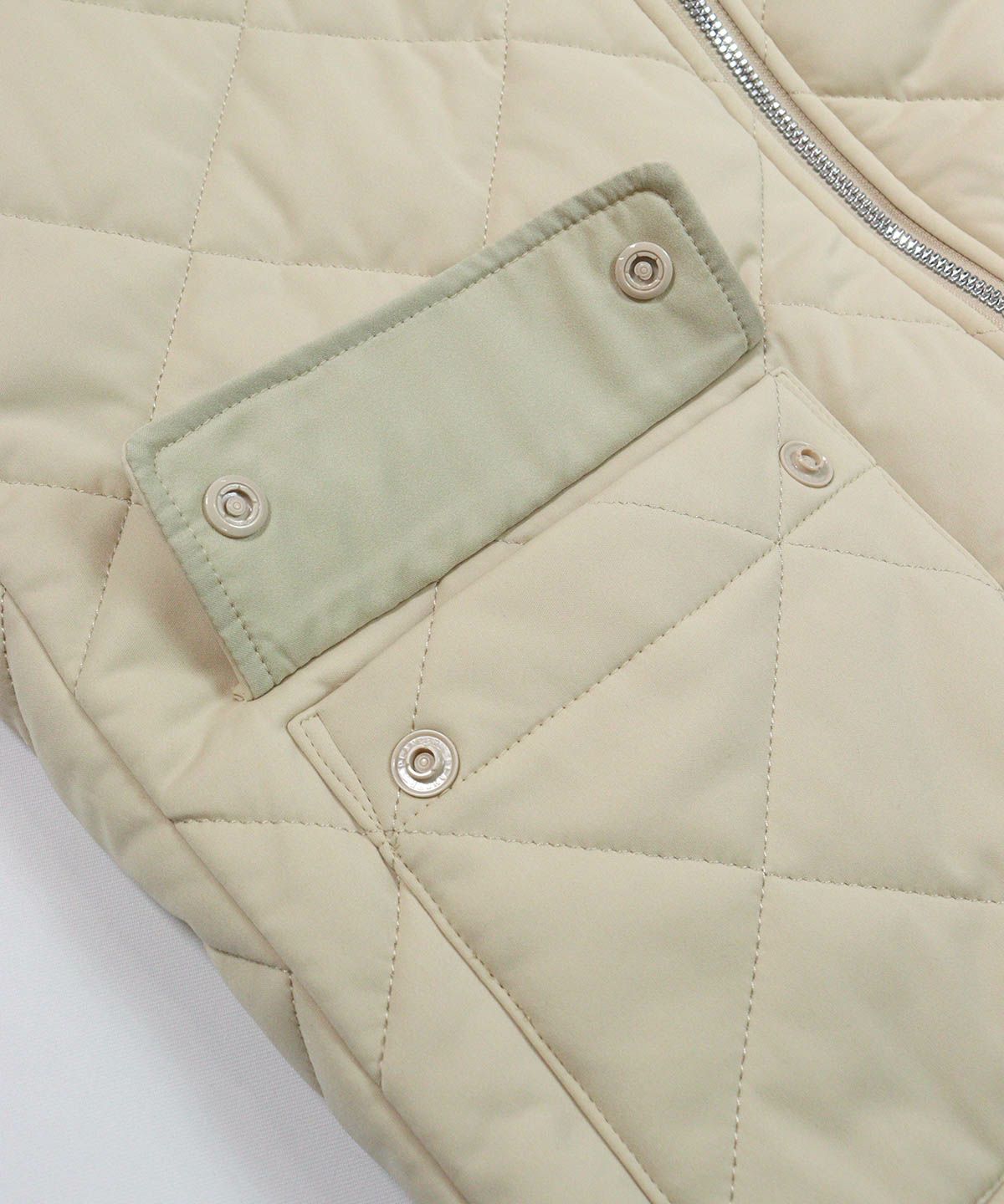 ポケット(ベージュ)