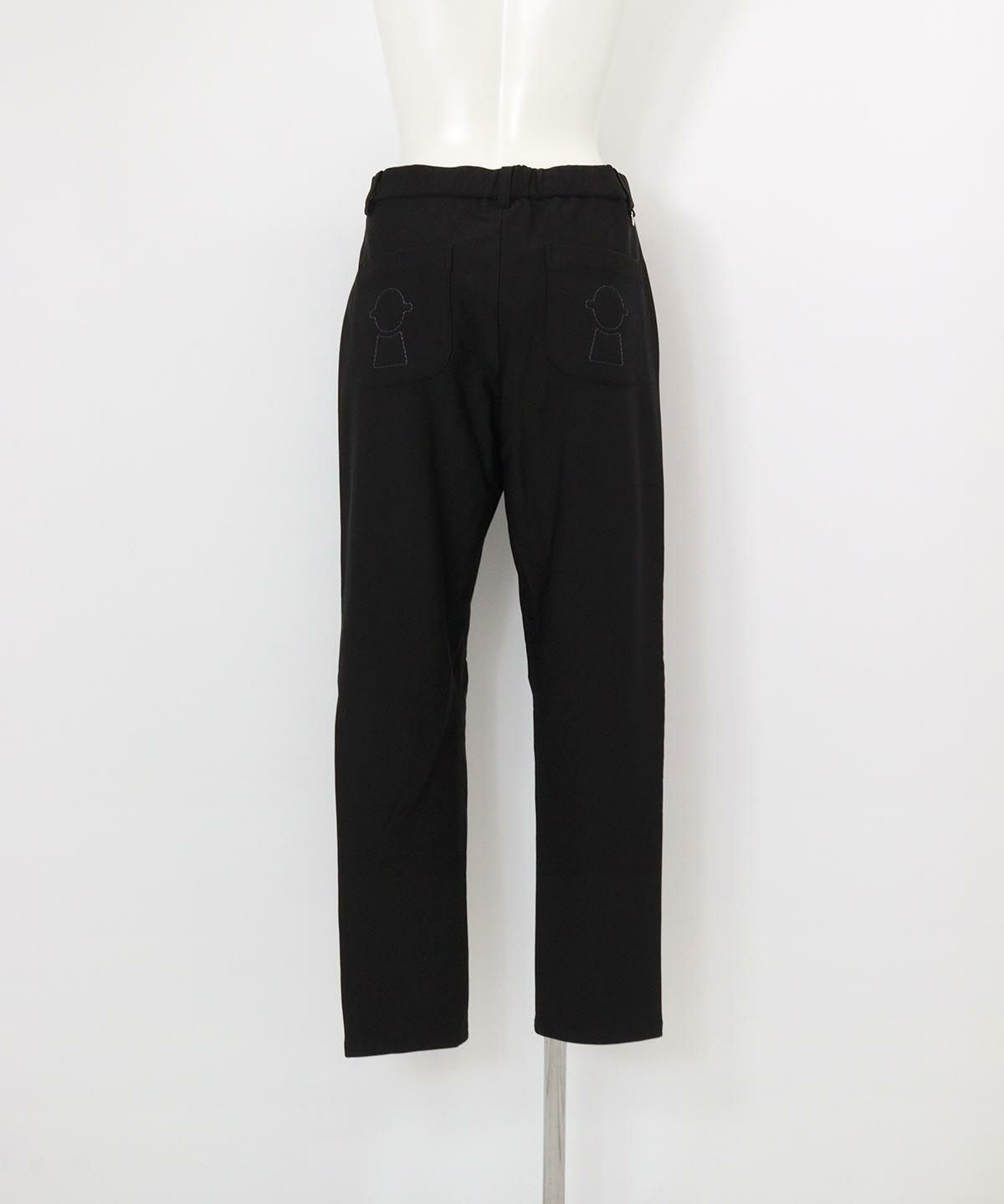 刺繍ポケット発熱裏起毛パンツ(ブラック)後ろ