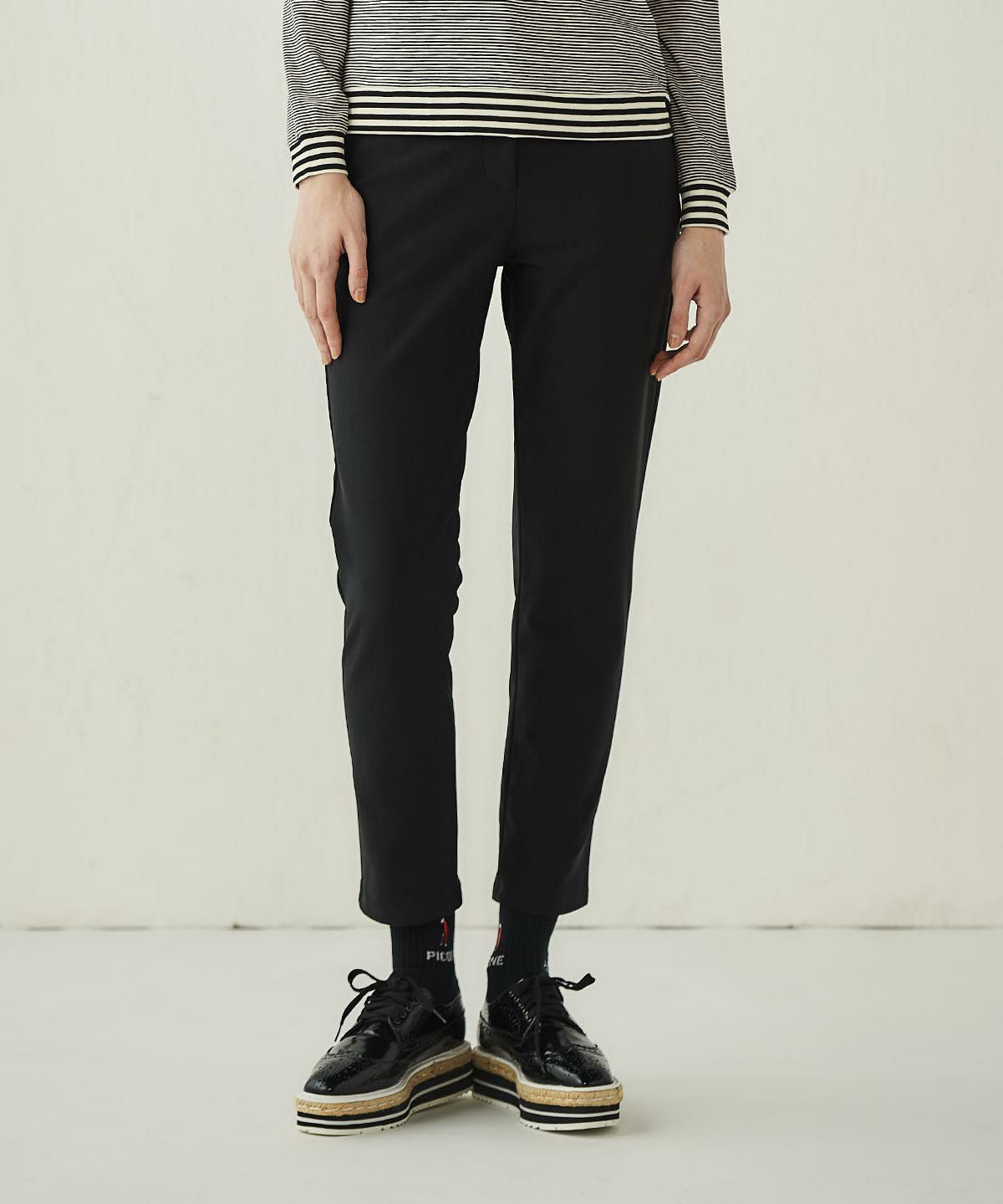 モデル着用画像(ブラック)