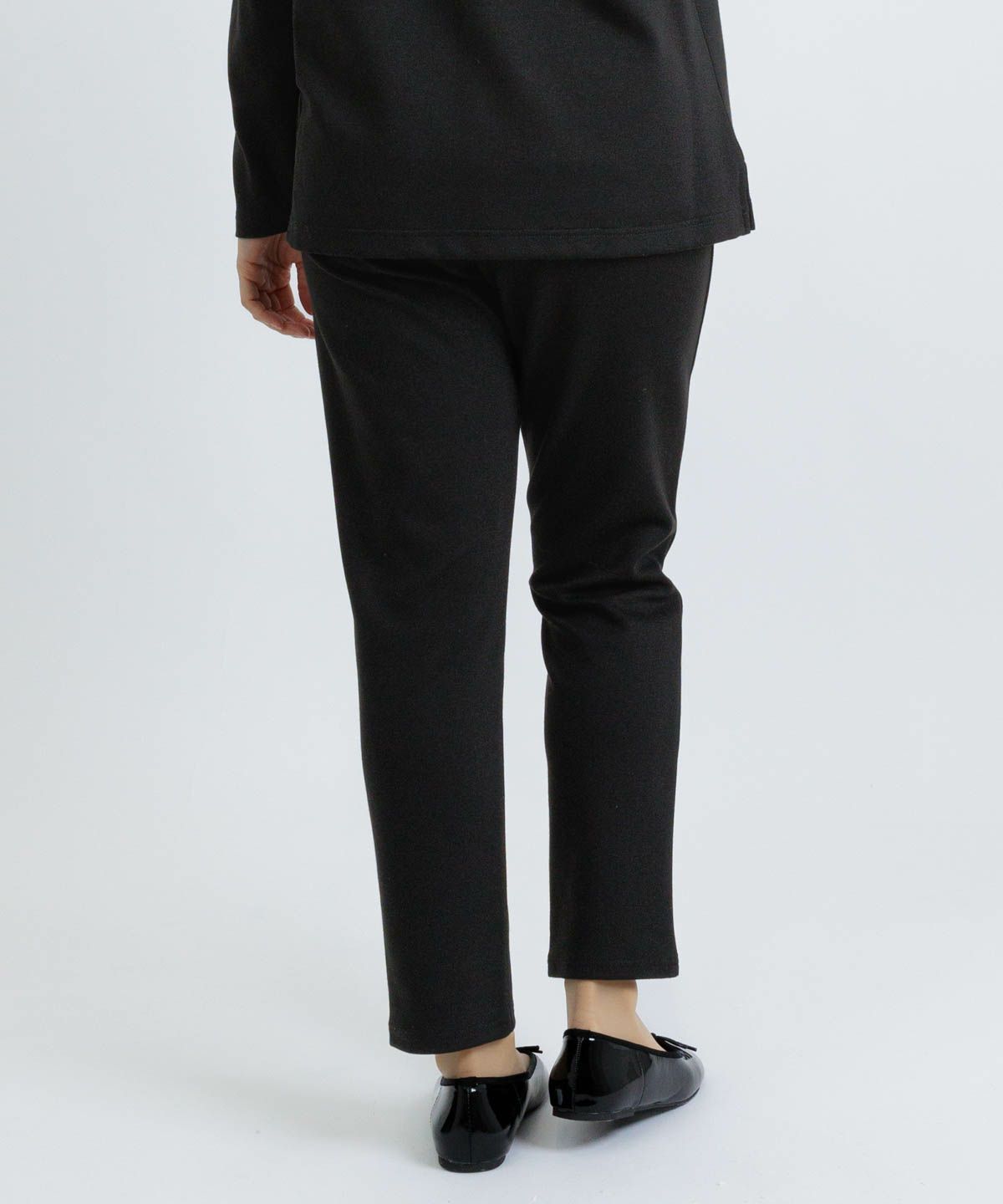 モデル着用画像(ブラック)