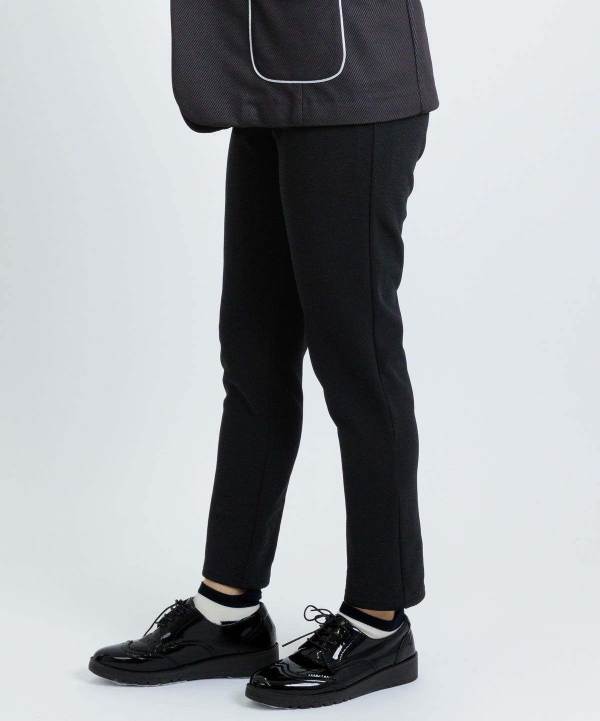 モデル着用画像（ブラック）