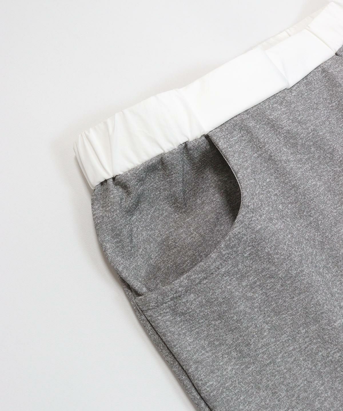 ポケット部分（グレー）