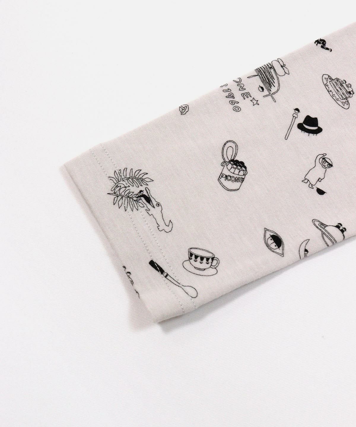 袖口部分（ライトグレー）