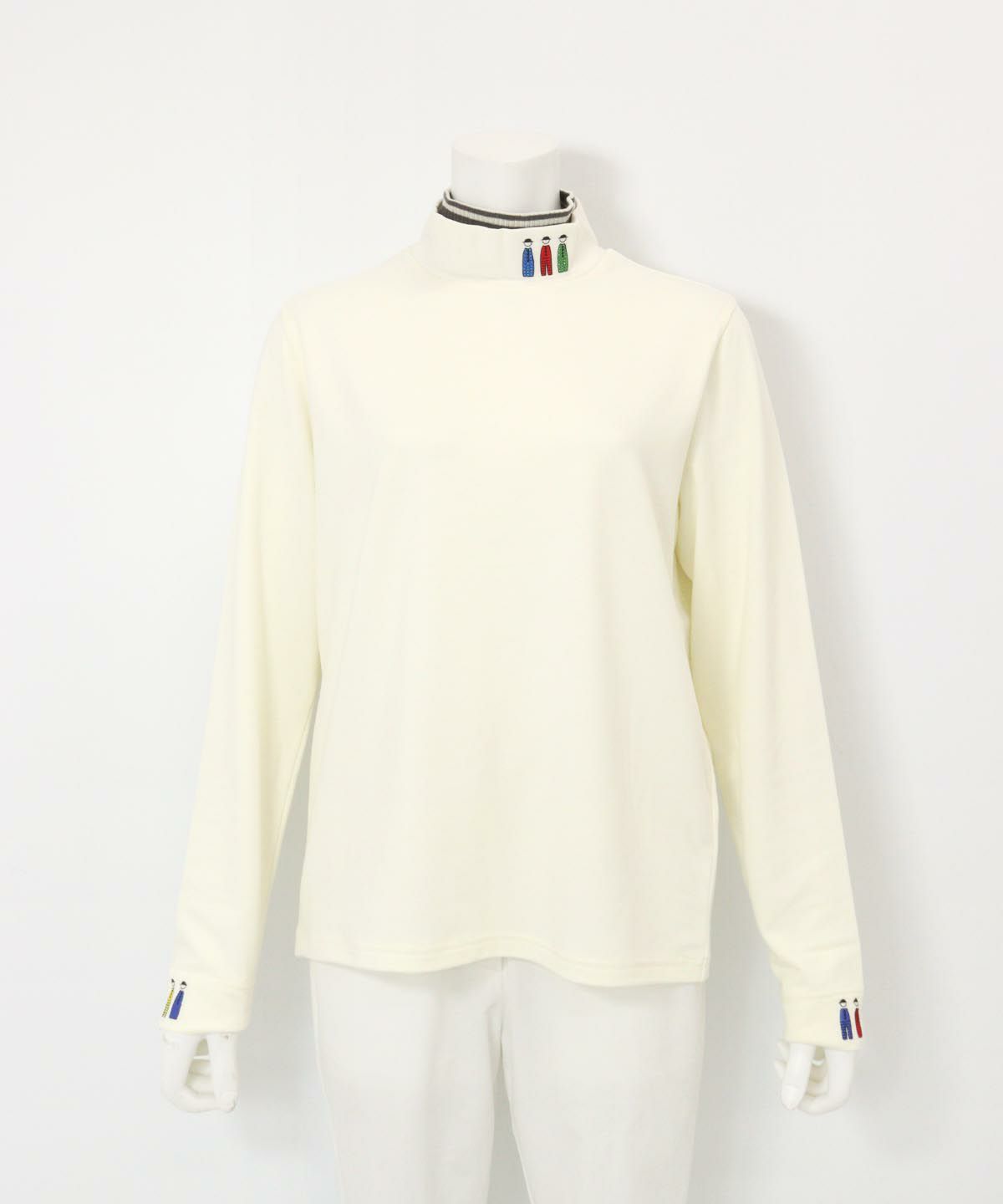 ポイント刺繍保温起毛プルオーバー（ホワイト）