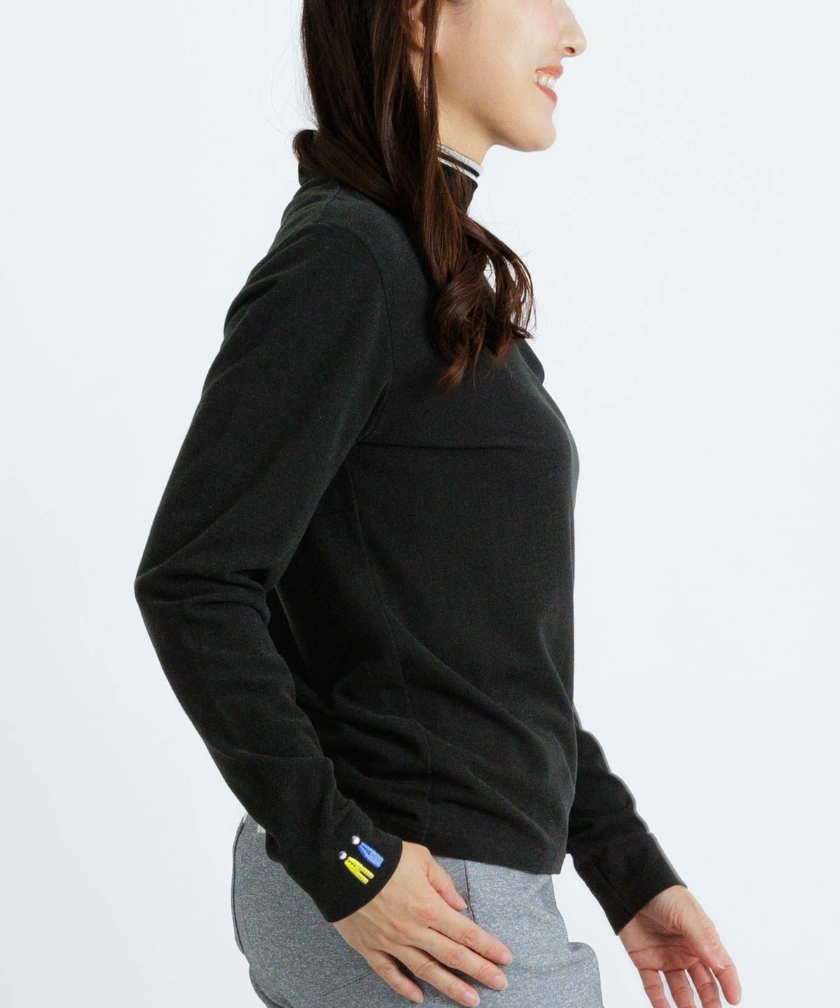 モデル着用画像（ブラック）