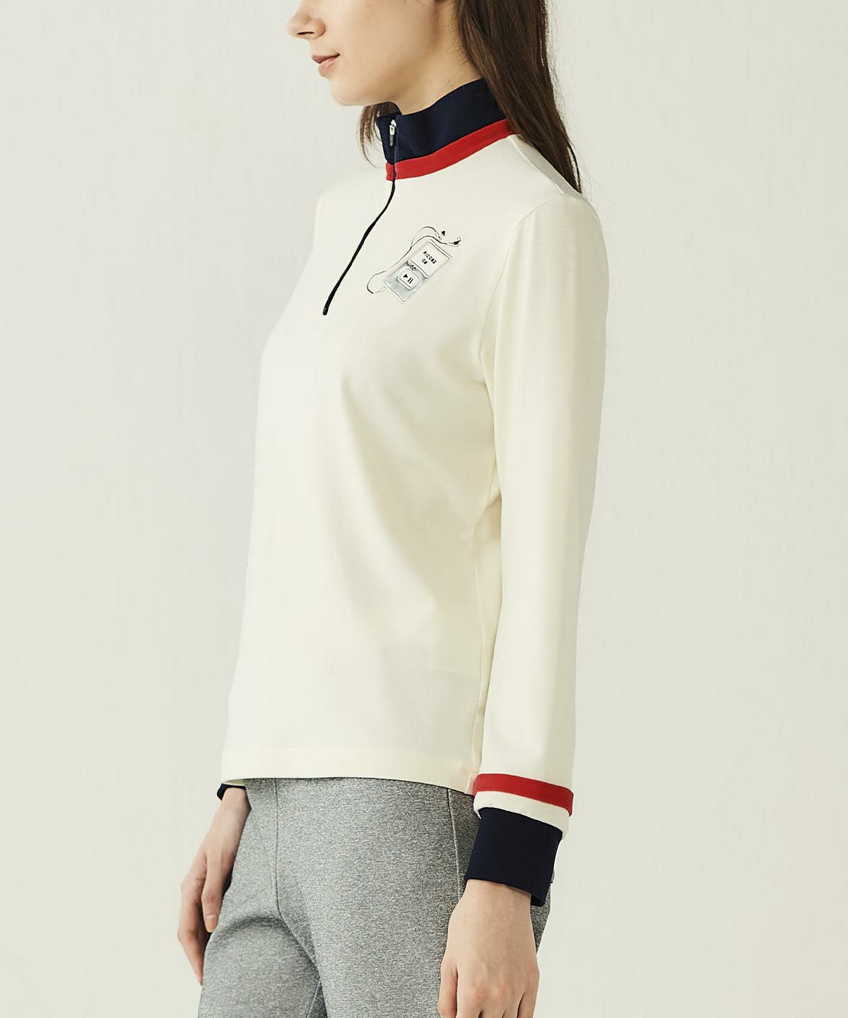 モデル着用画像（ホワイト）