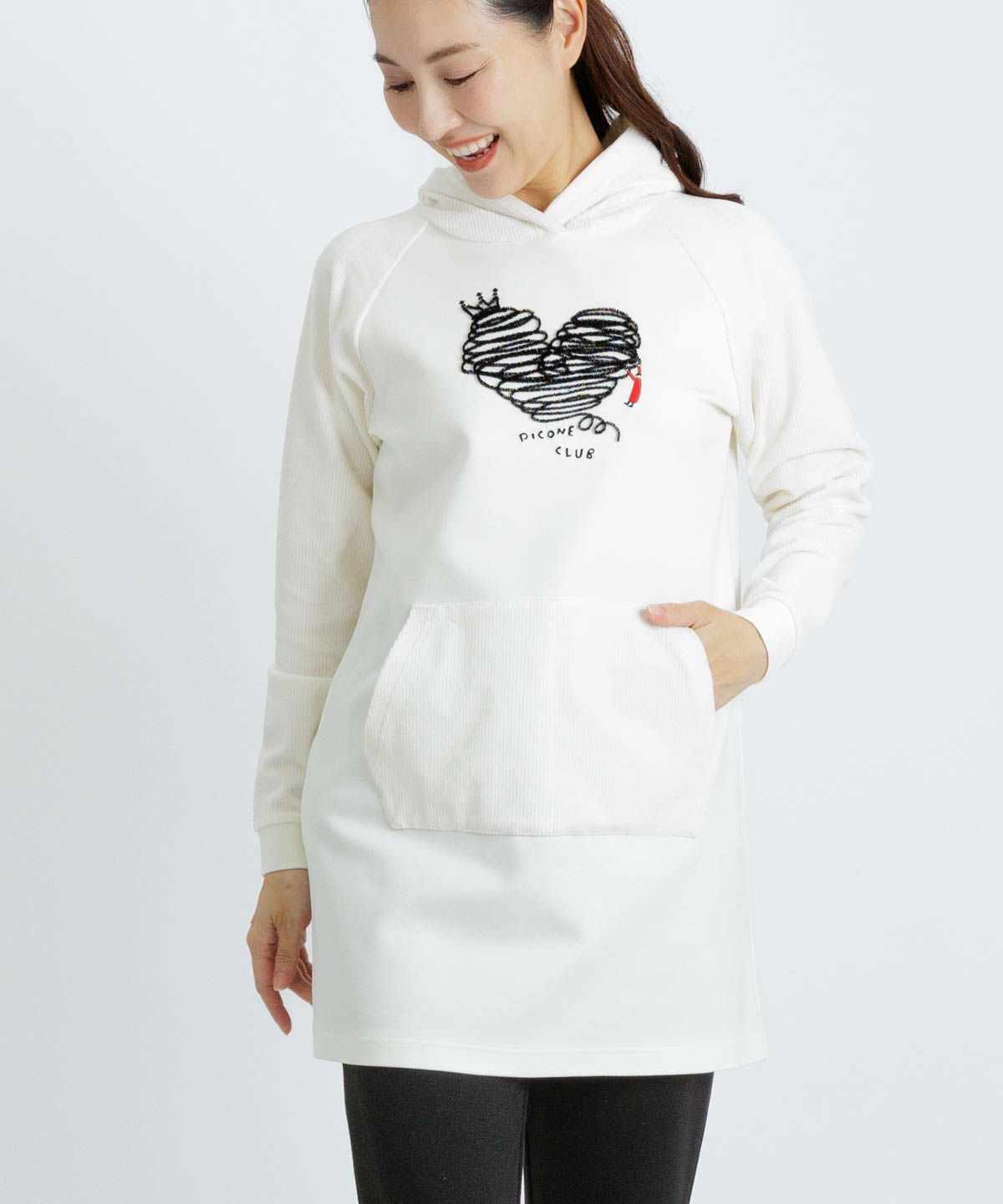 モデル着用画像(ホワイト)