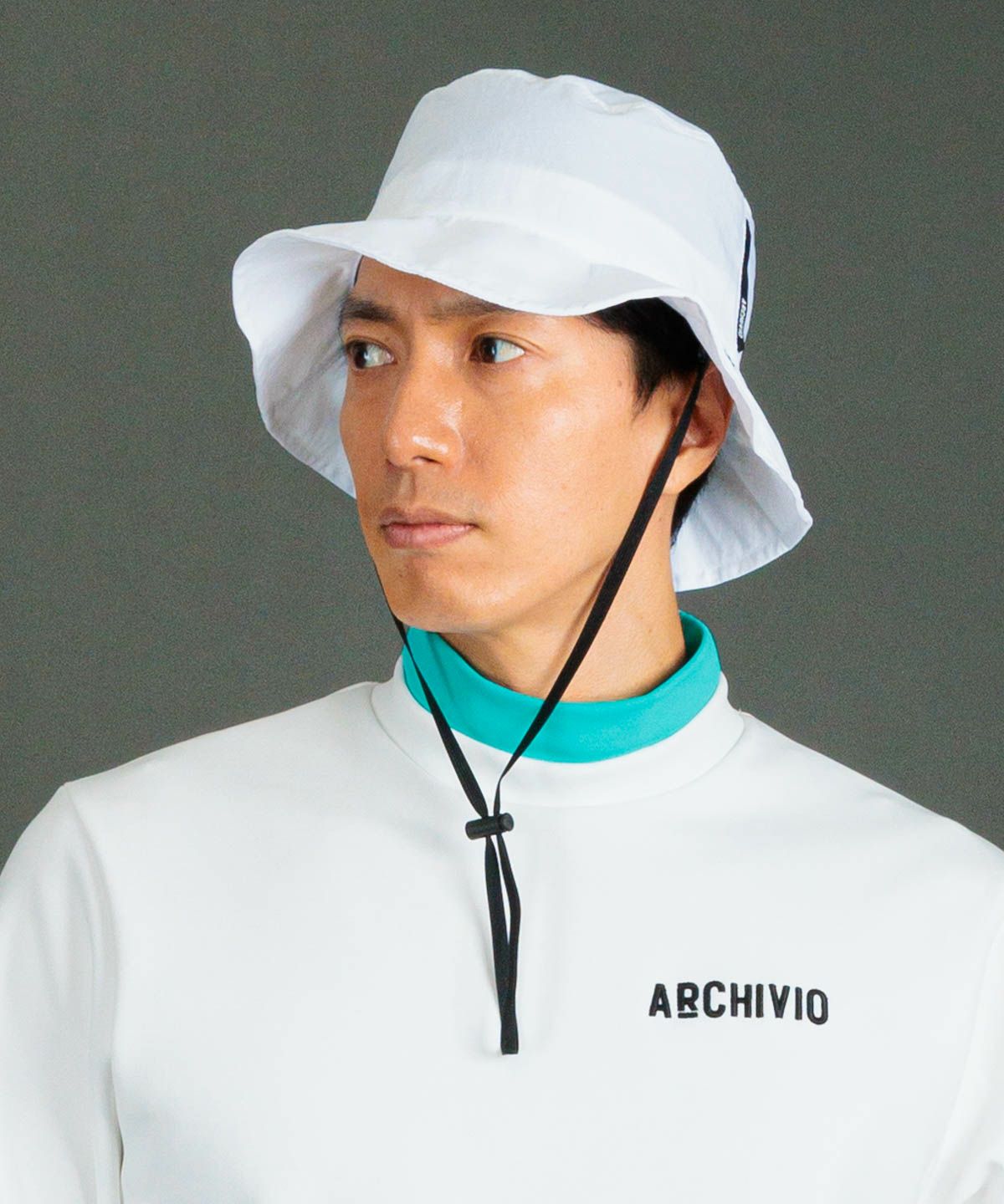 モデル着用画像(ホワイト)