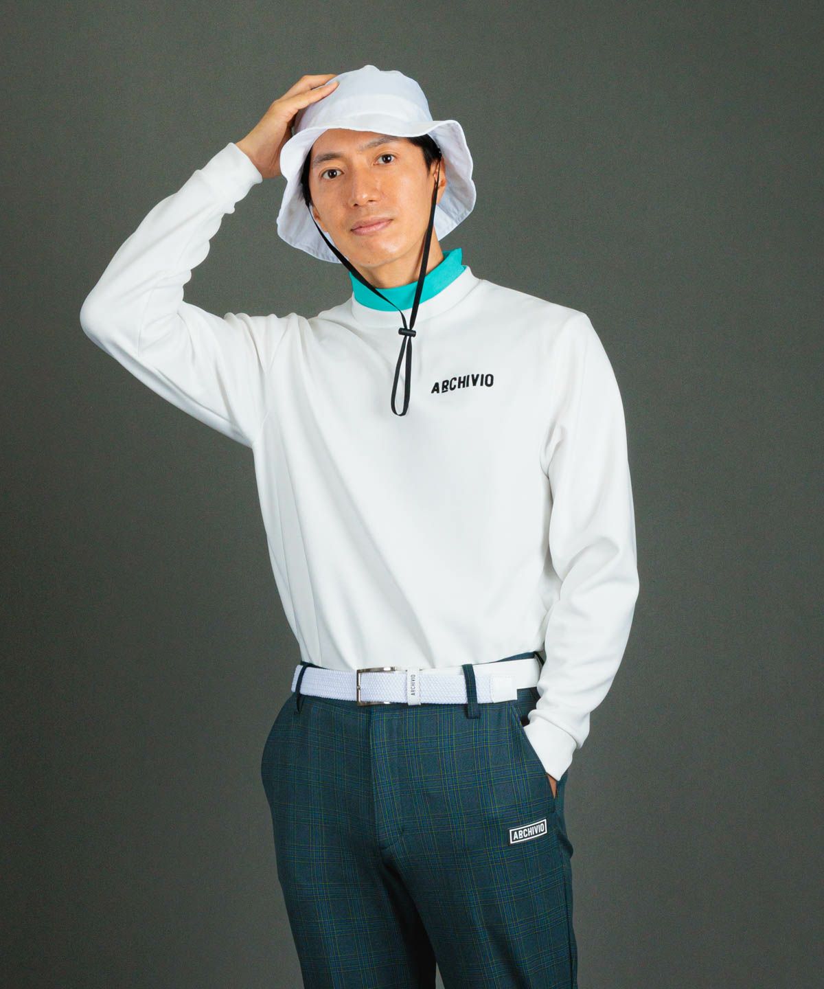 モデル着用画像(ホワイト)