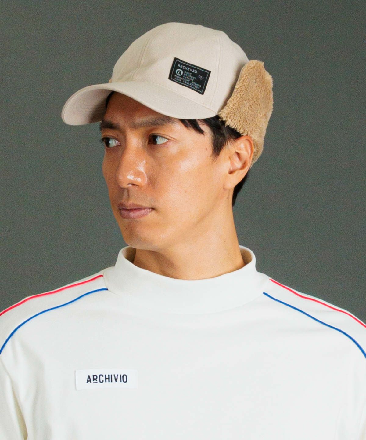 モデル着用画像(ベージュ)