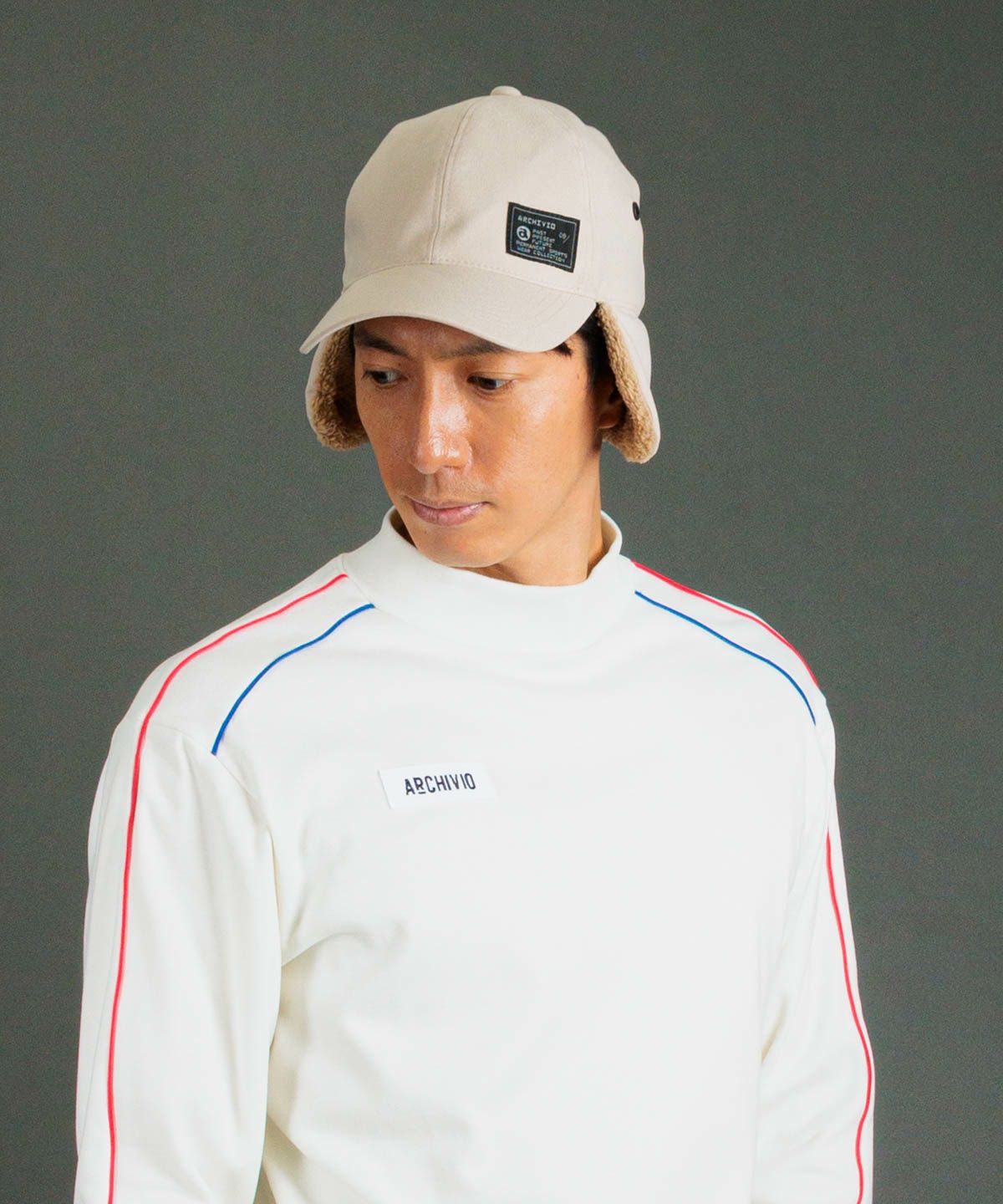 モデル着用画像(ベージュ)