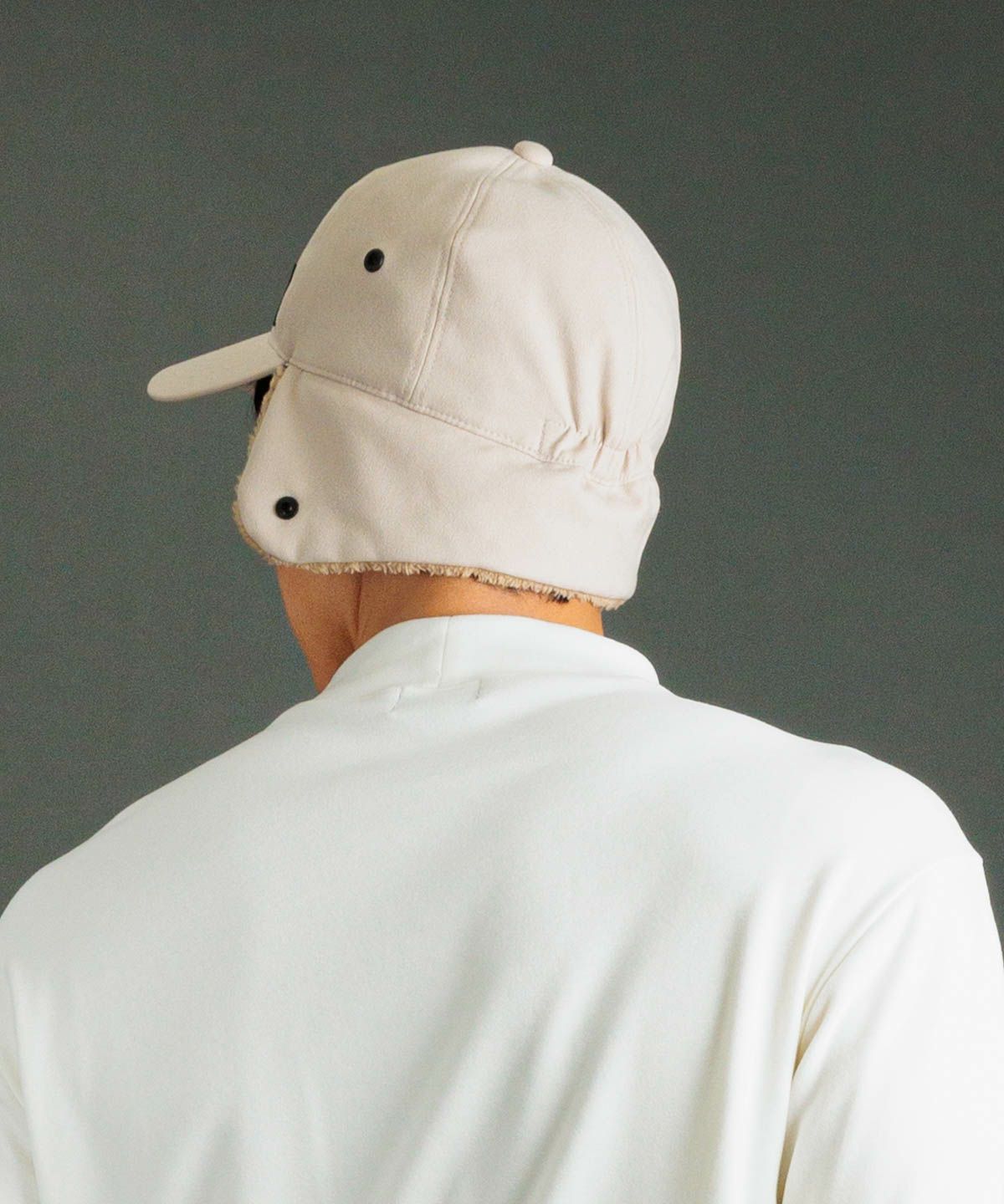 モデル着用画像(ベージュ)