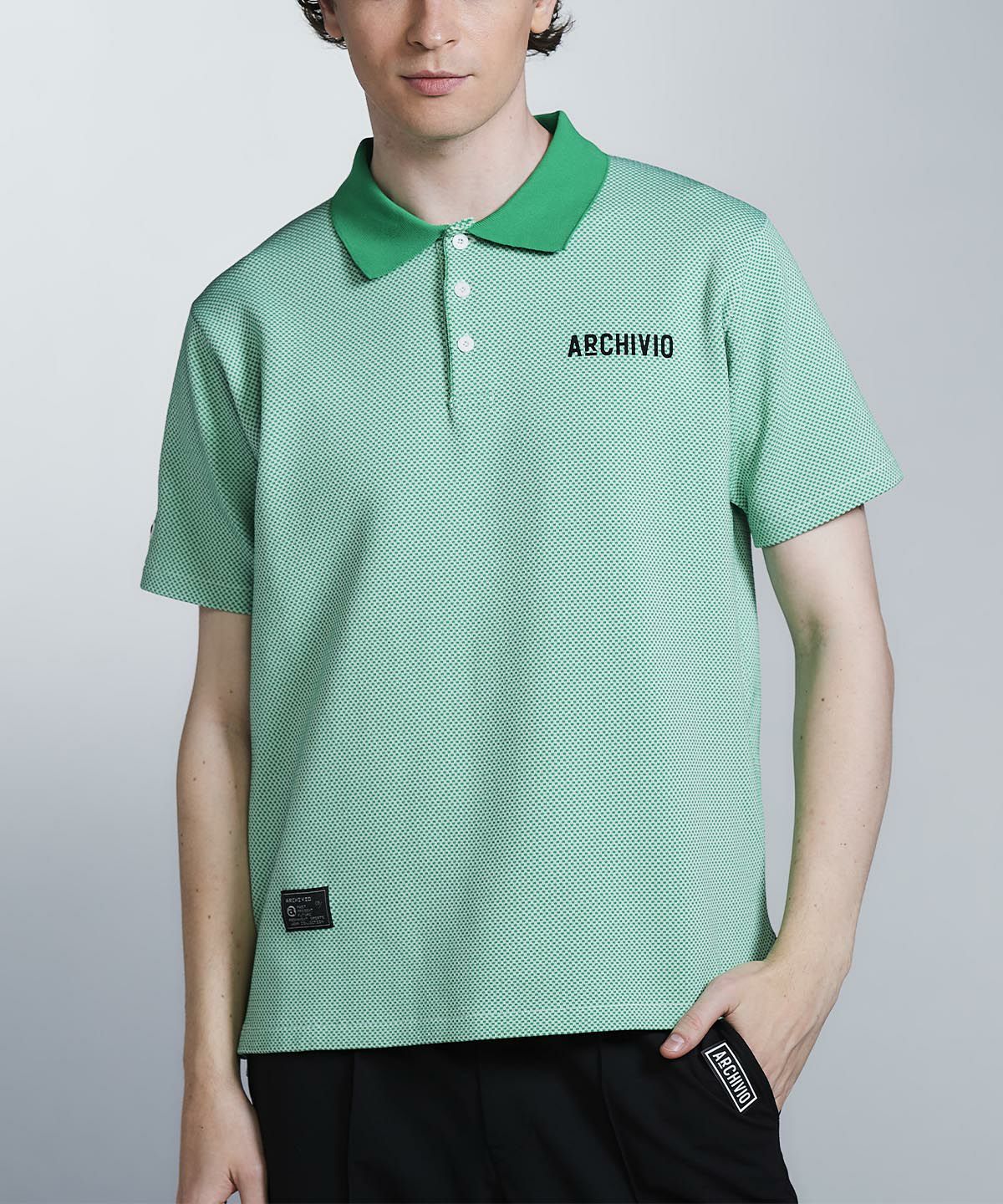 モデル着用画像（グリーン）