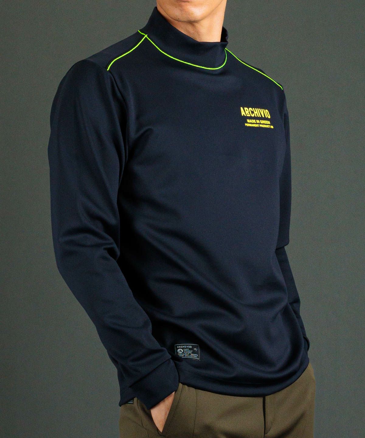 モデル着用画像(ネイビー)