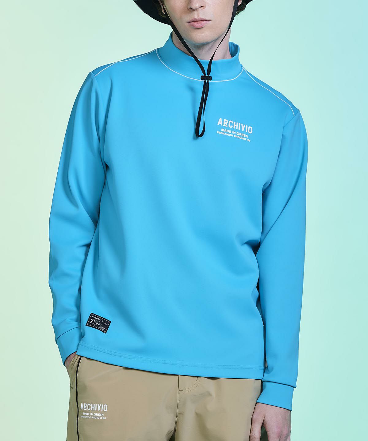 モデル着用画像(ブルー)