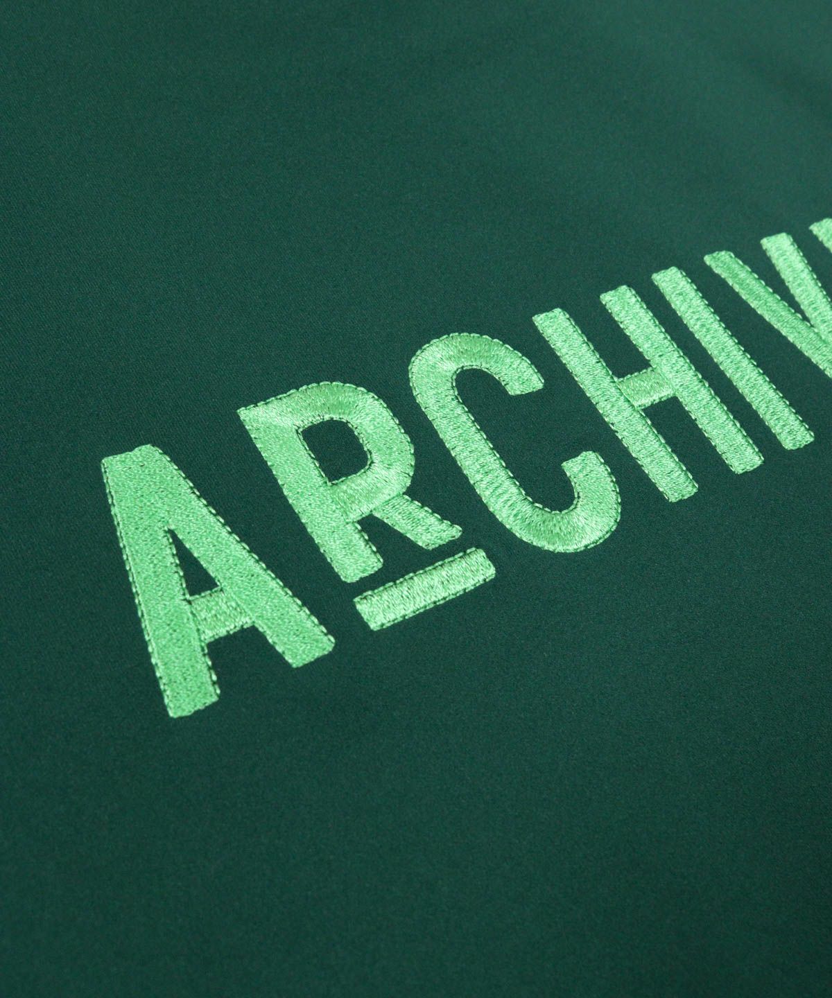 ロゴデザイン部分（グリーン）