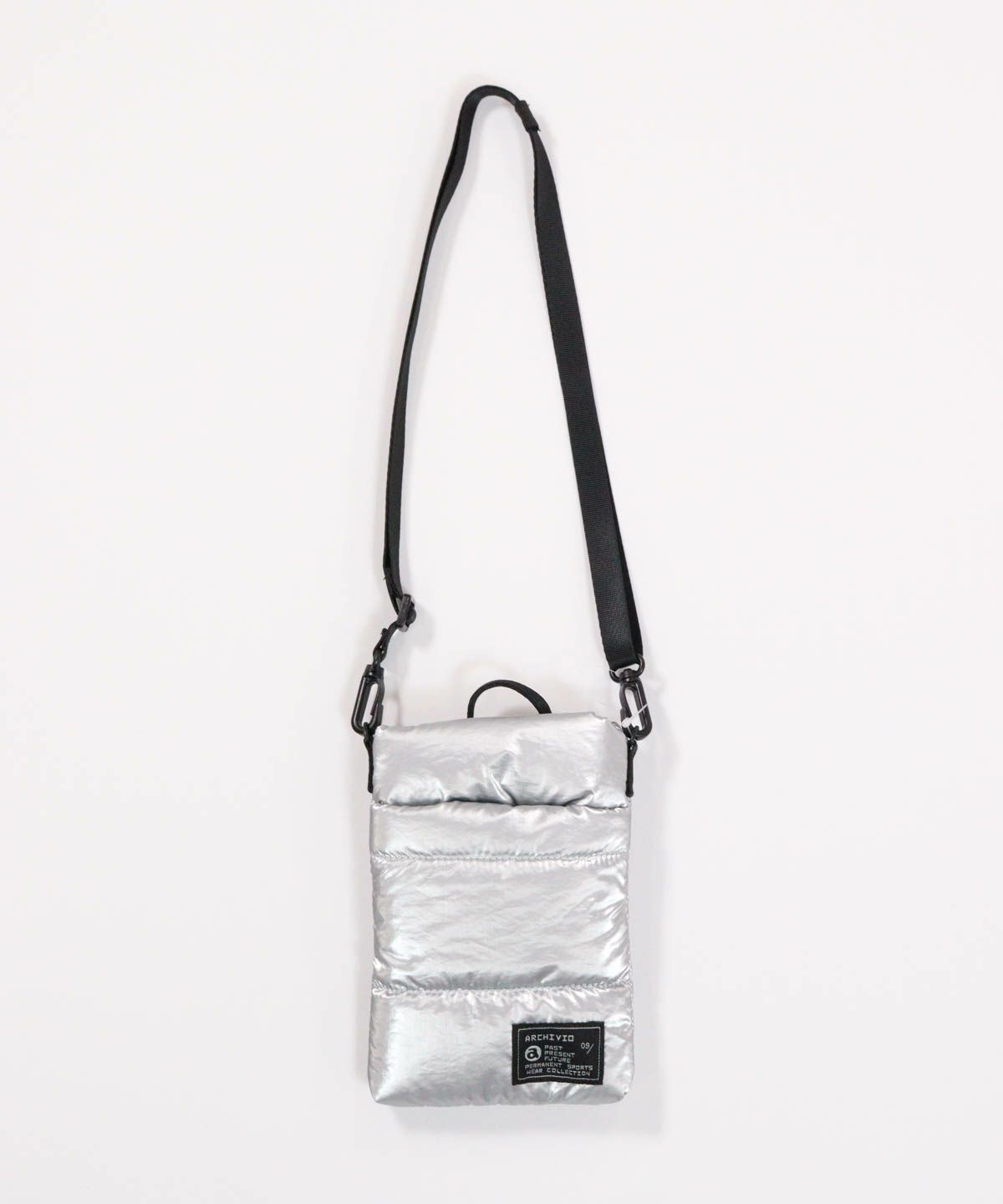 キルティングミニポシェット後（ライトグレー）