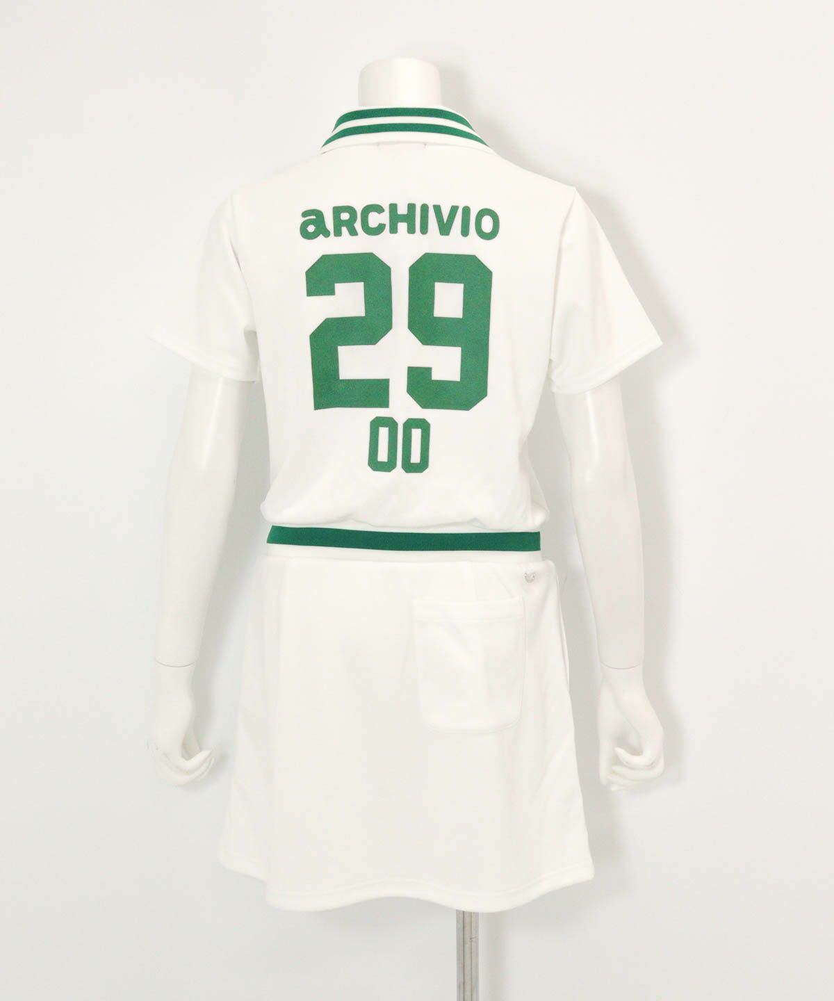 リブ切替UVスムースワンピース後（ホワイト）