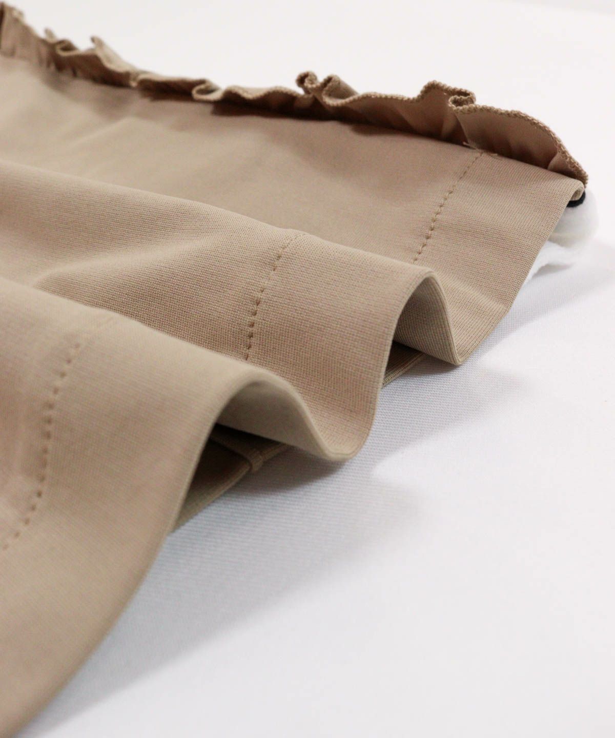 生地感（ベージュ）