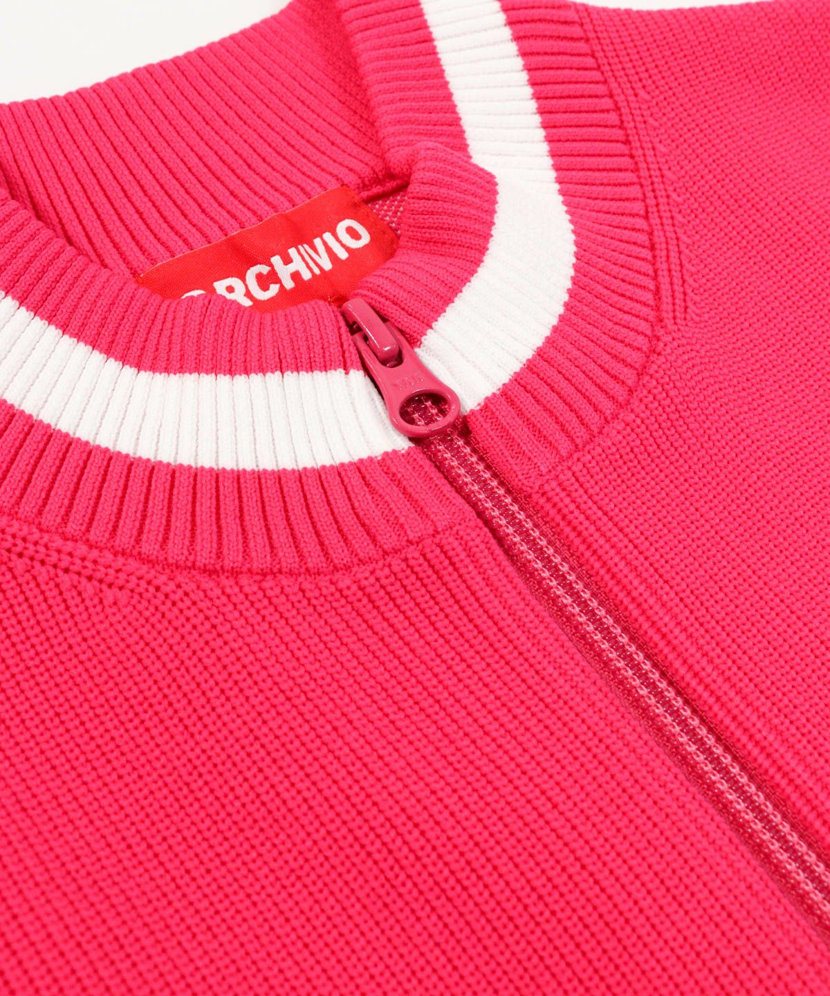 ファスナー部分（ピンク）