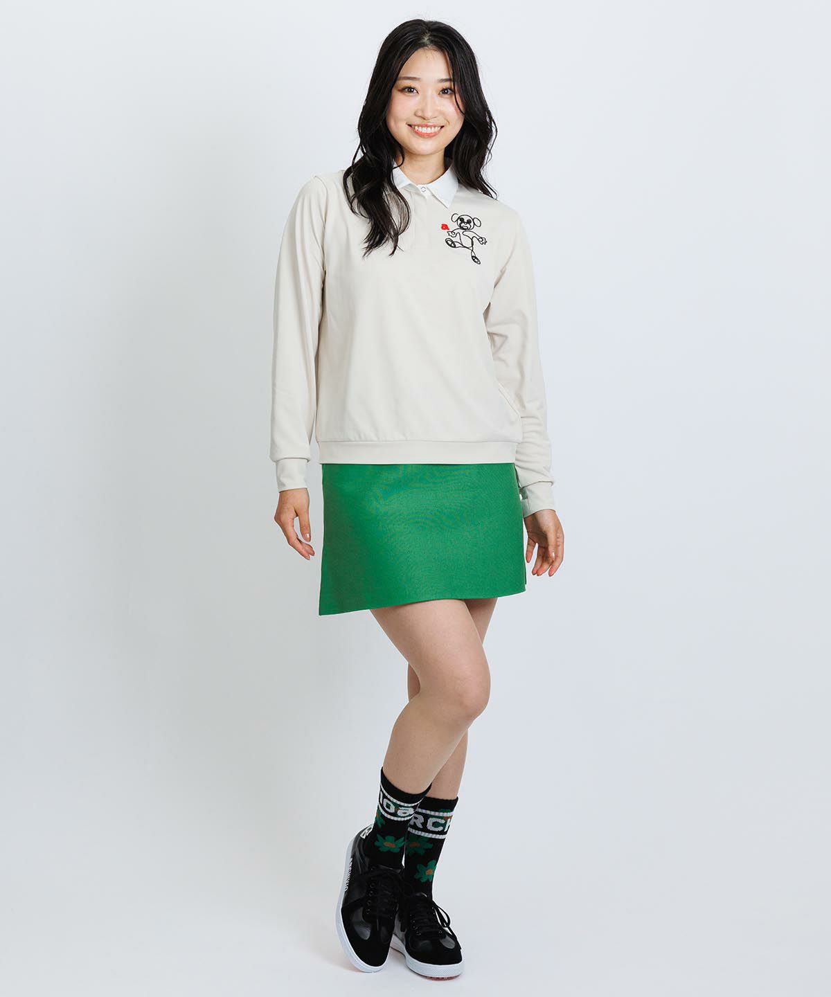 モデル着用画像(ベージュ)