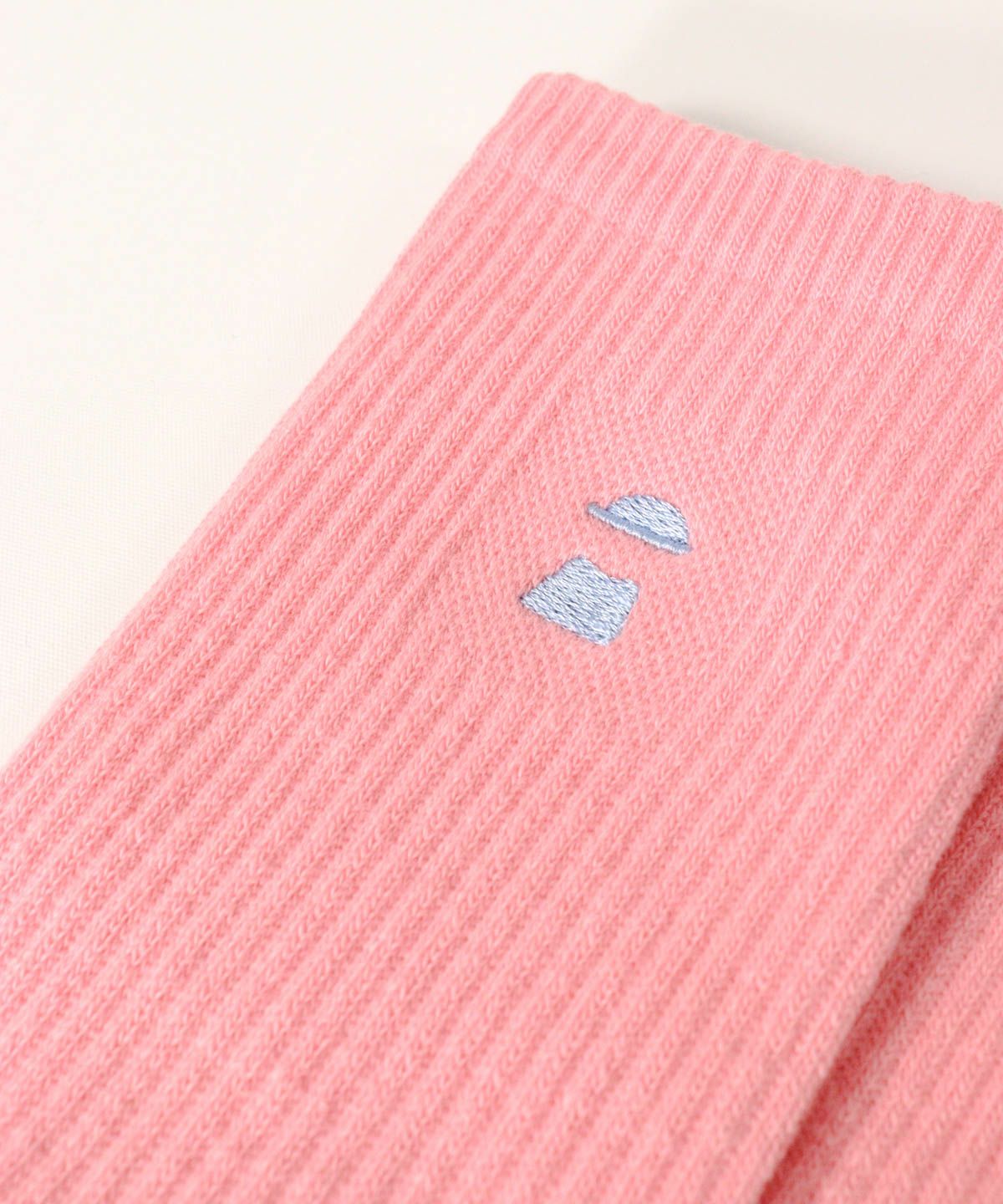 デザイン部分（ピンク）