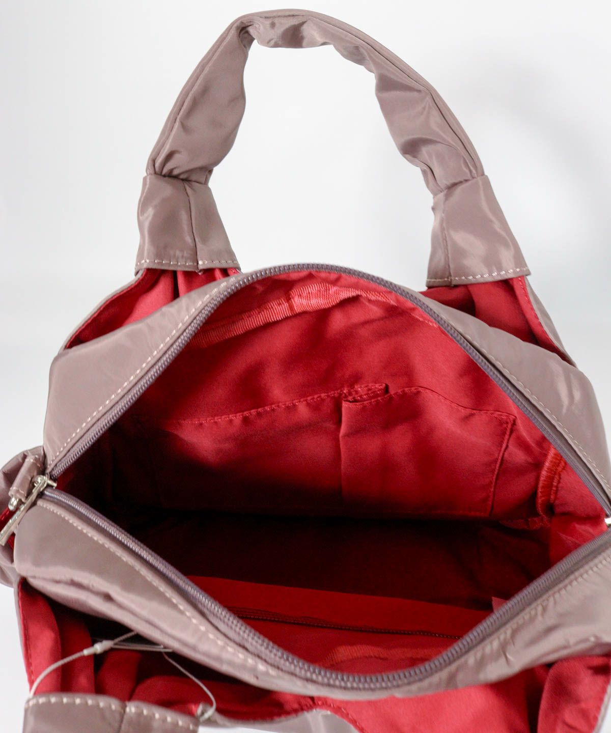 内側部分（ピンク）