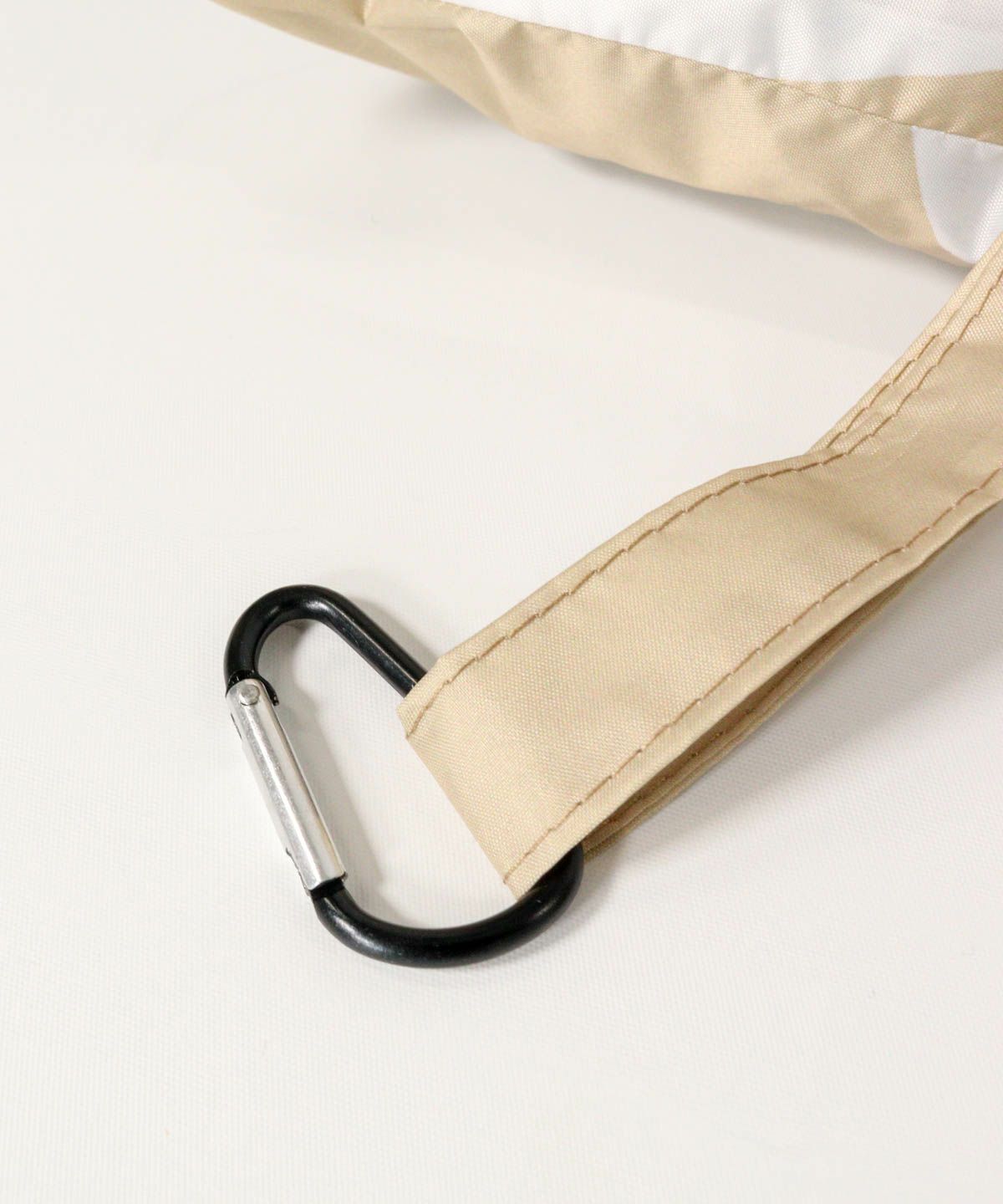 カラビナ部分（ベージュ）