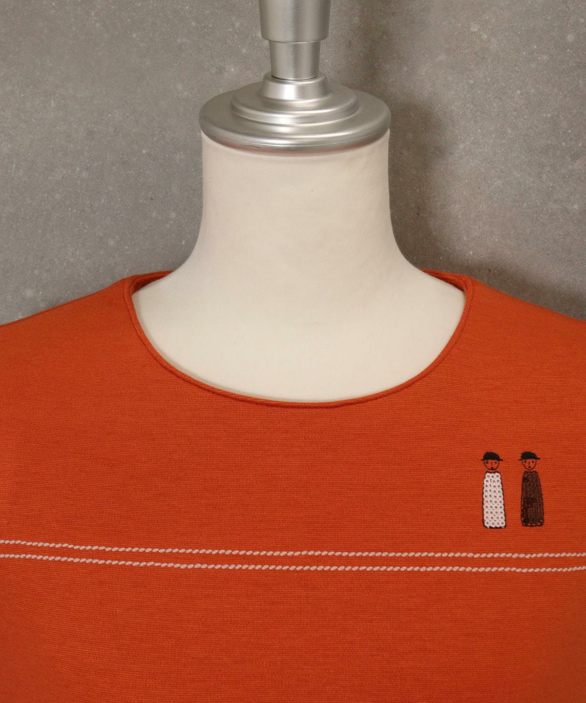 首元(オレンジ)