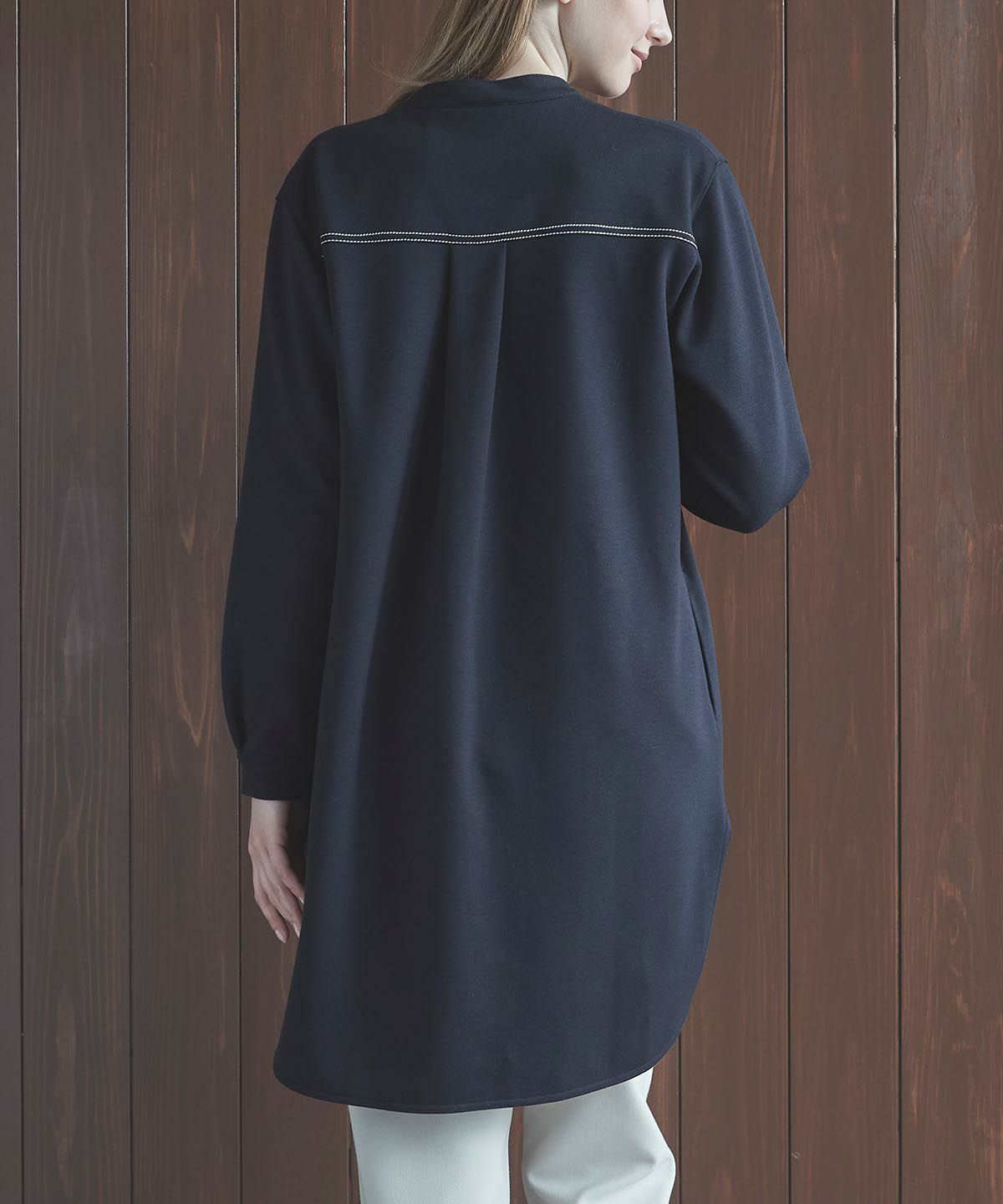 モデル着用画像(ネイビー)