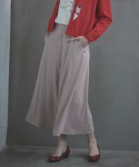 モデル着用画像（ピンクベージュ）