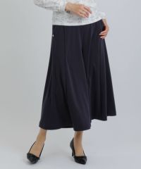 モデル着用画像（ネイビー）