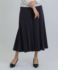 モデル着用画像（ネイビー）