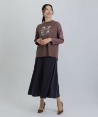 モデル着用画像（ネイビー）