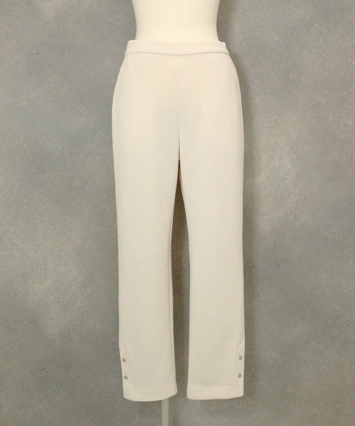 裾ボタンハニカムパンツ（ホワイト）